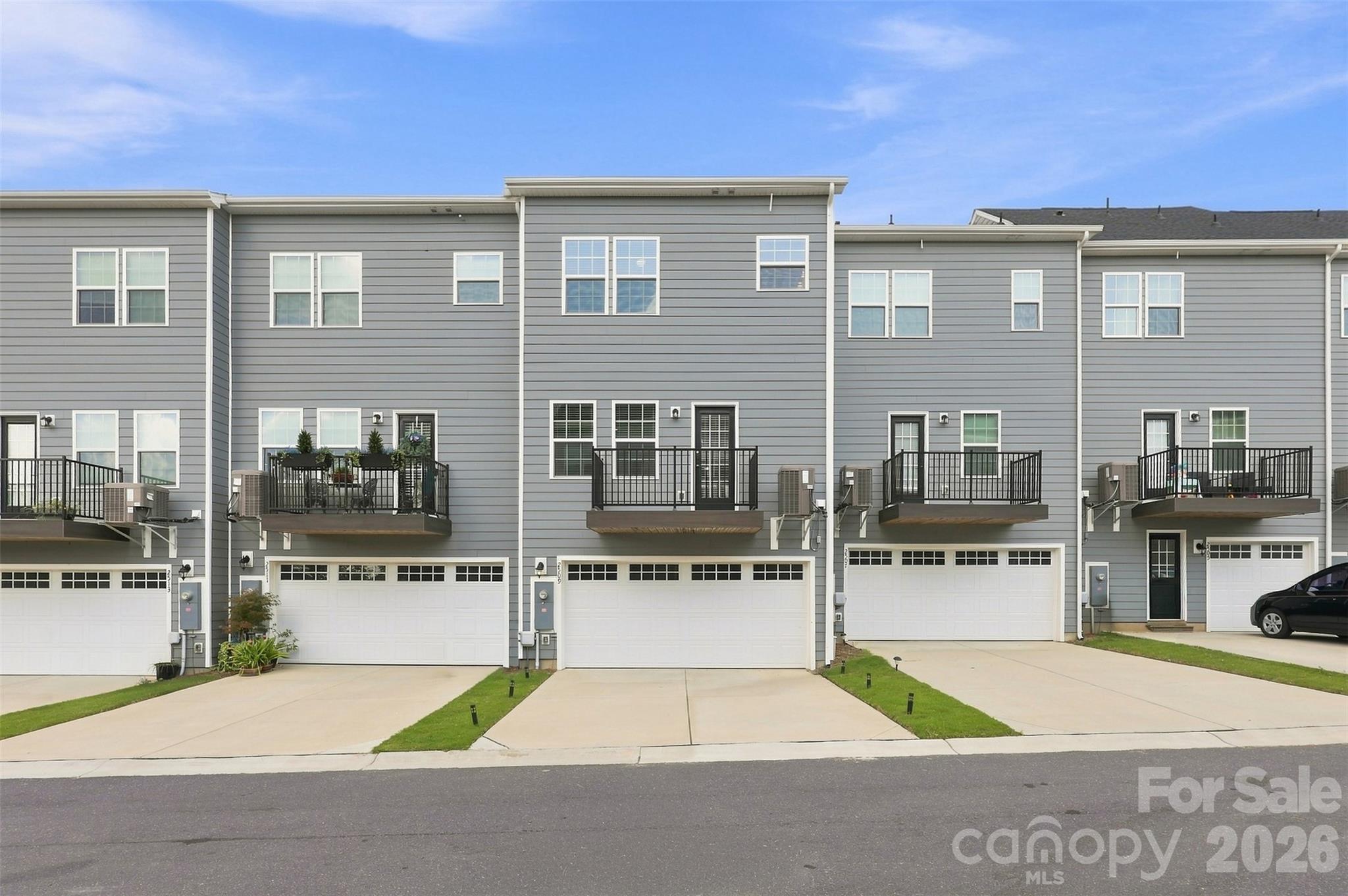 2509 Autumn Olive Lane Property Photo 33