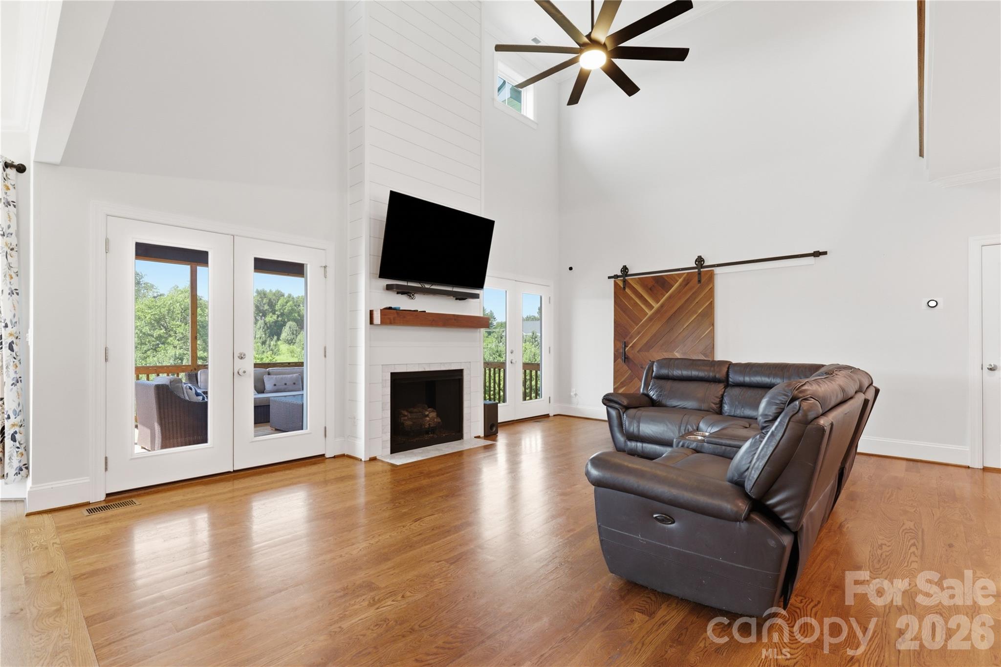 180 Eagles Landing Lane 14 Property Photo 12