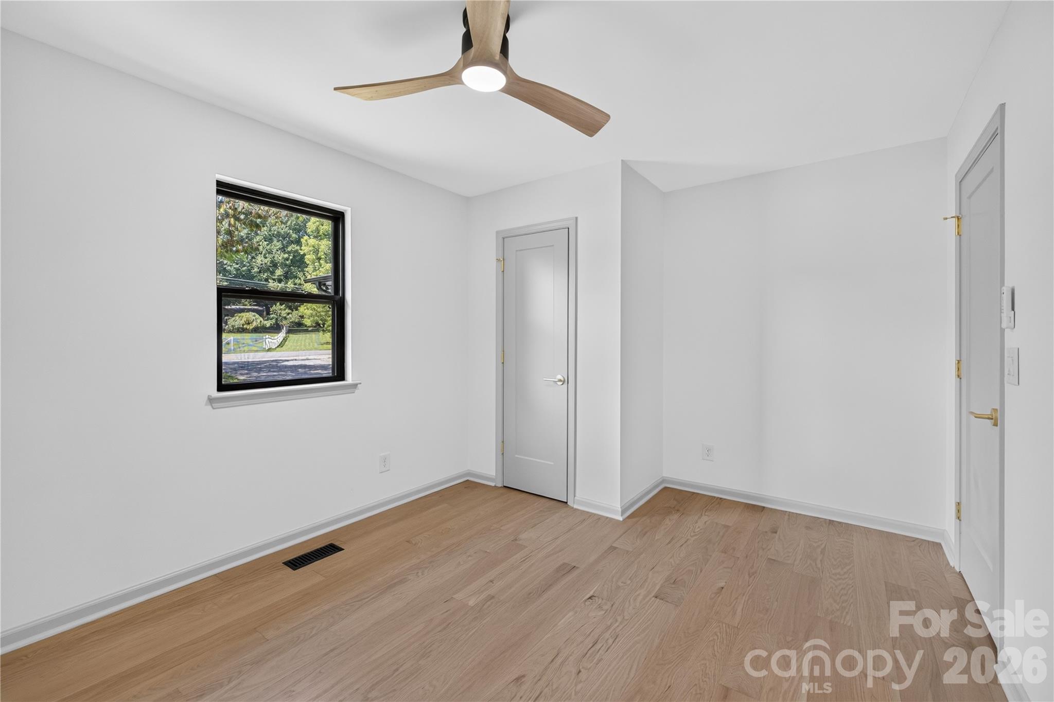 129 Mooreland Road Property Photo 25