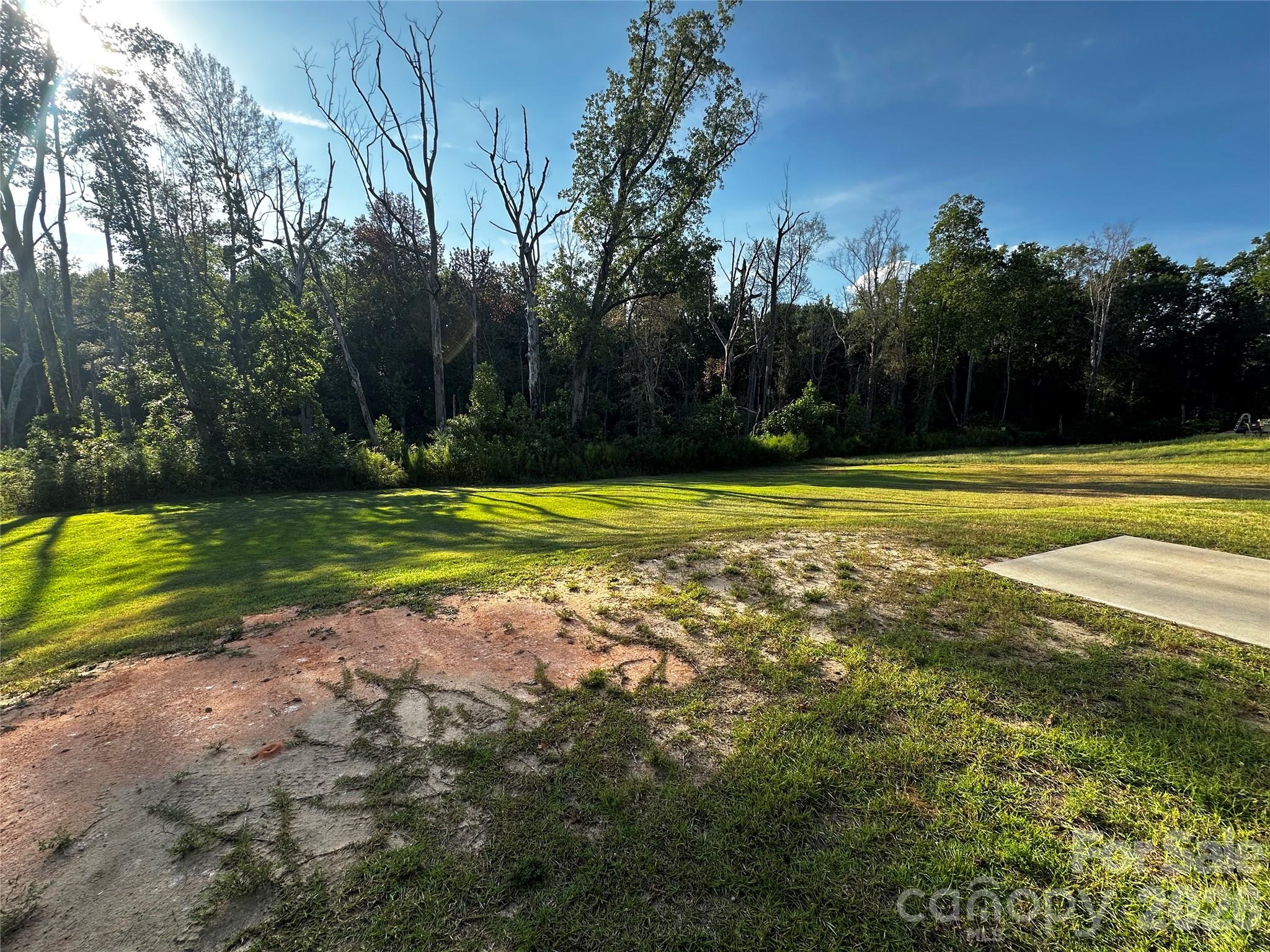 408 S Elm Street Property Photo 2