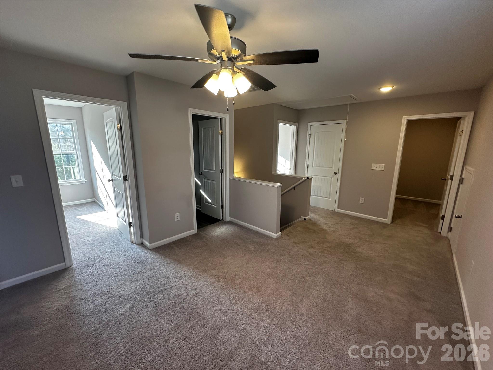 408 S Elm Street Property Photo 15