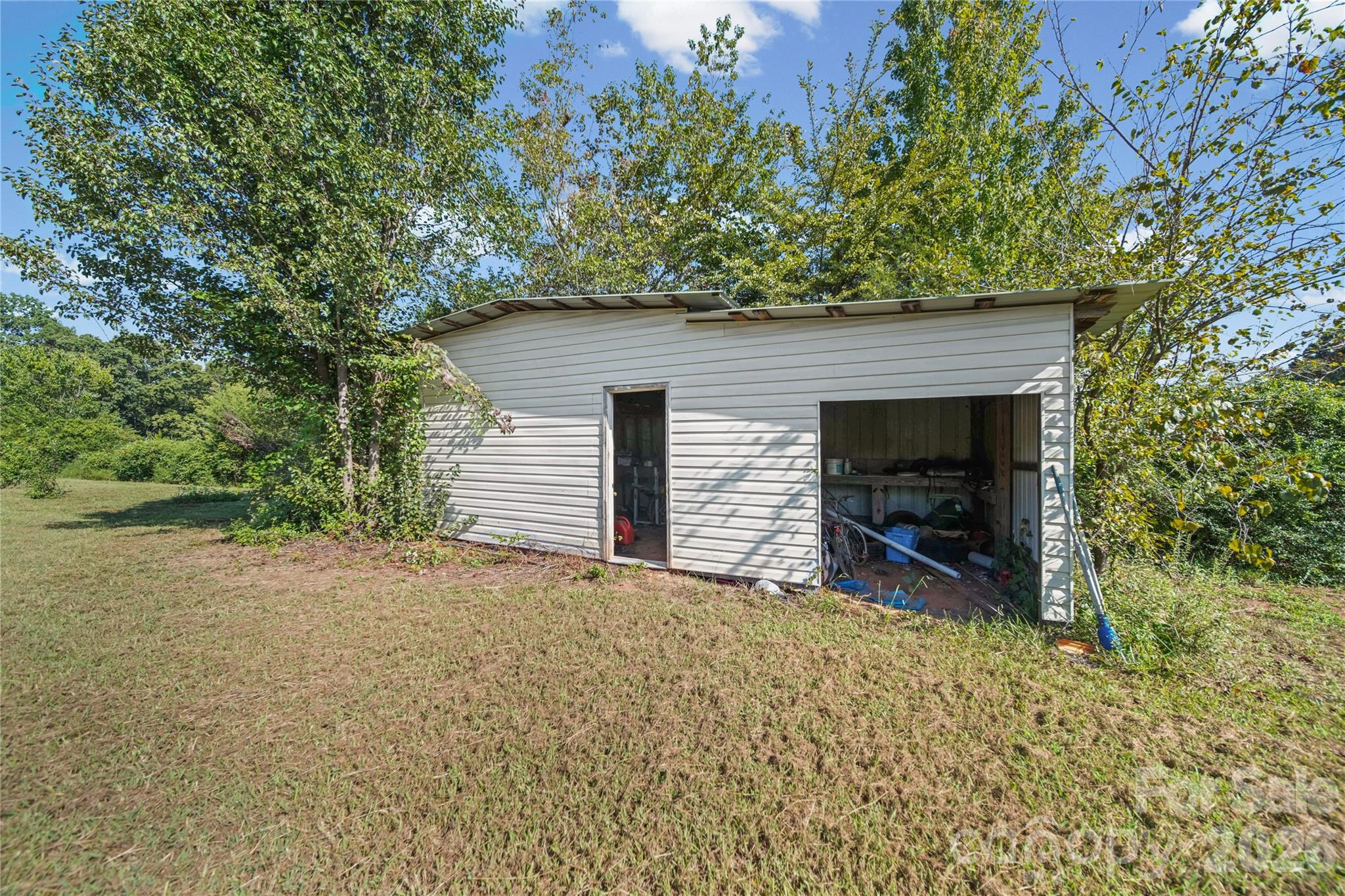 950 Weaver Road Property Photo 36