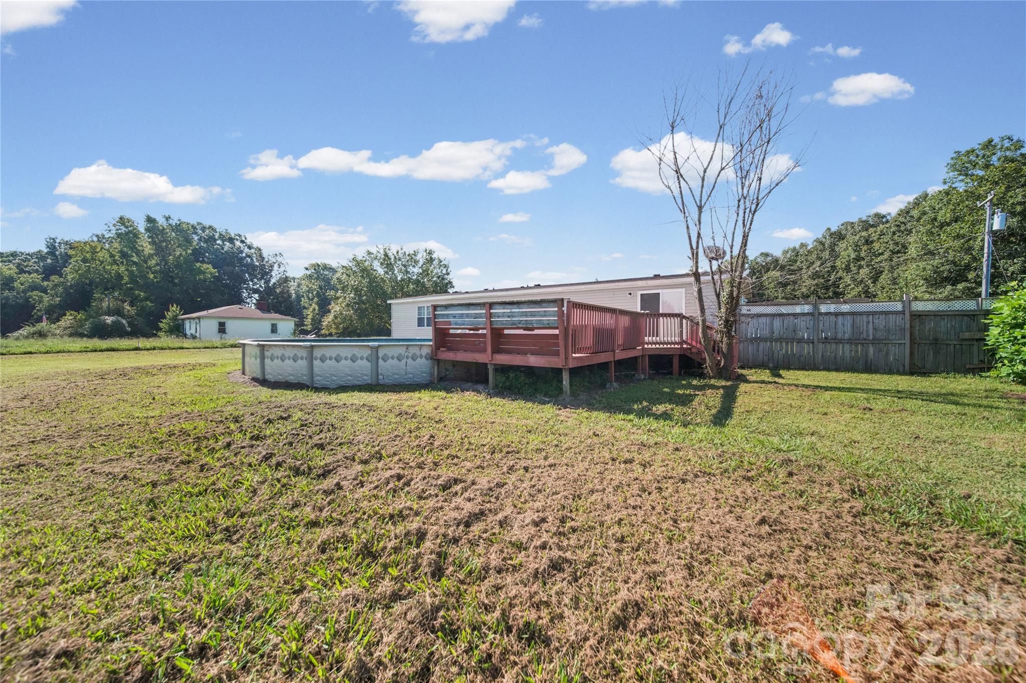 950 Weaver Road Property Photo 38