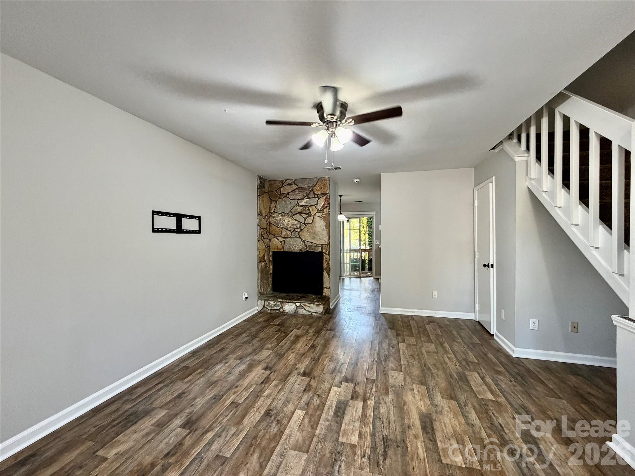 6354 Windsor Gate Lane Property Photo 2