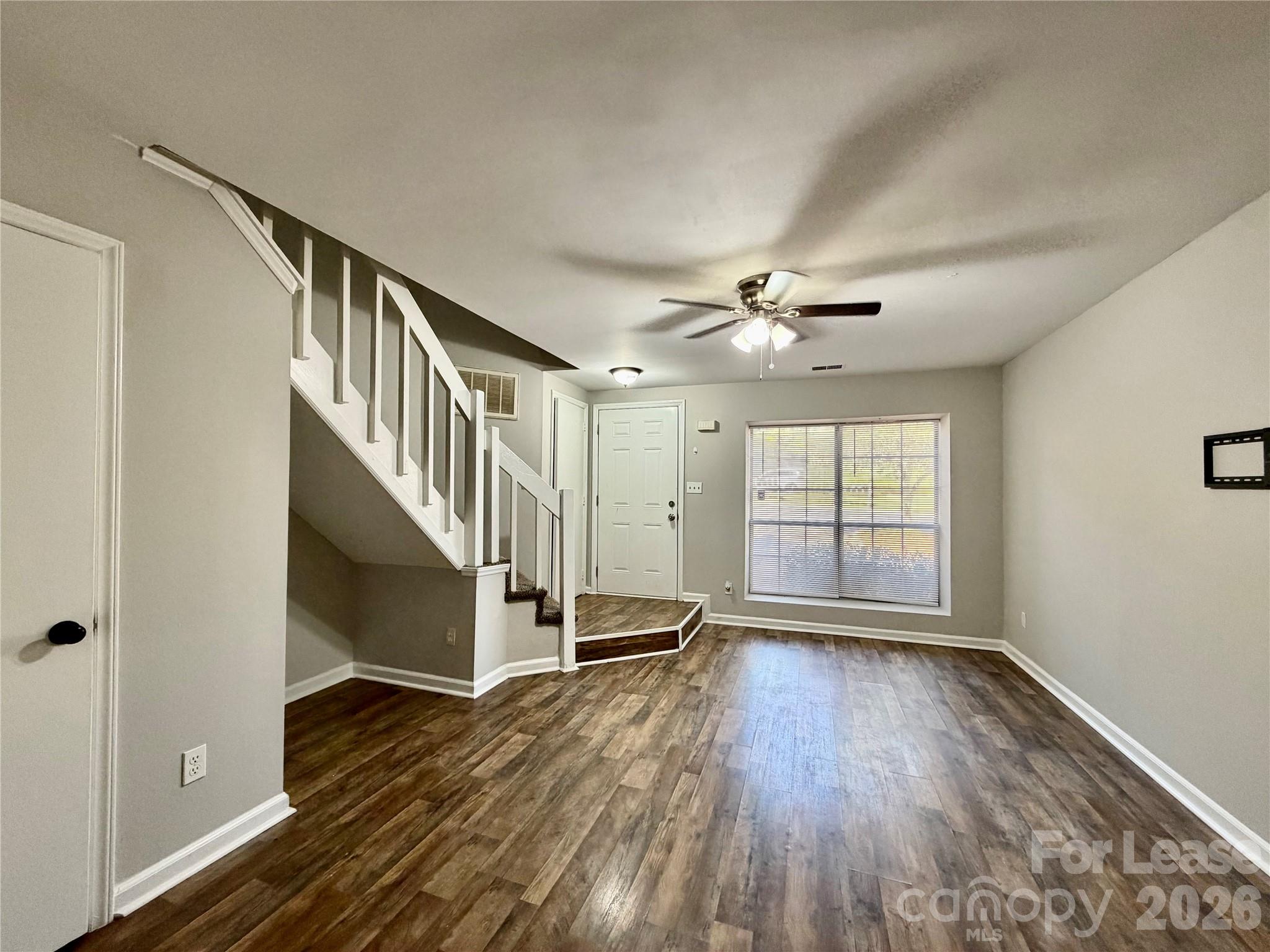 6354 Windsor Gate Lane Property Photo 3