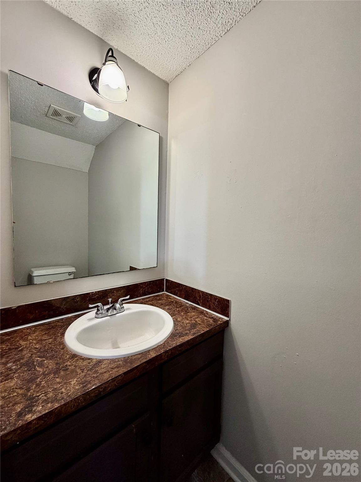 6354 Windsor Gate Lane Property Photo 5