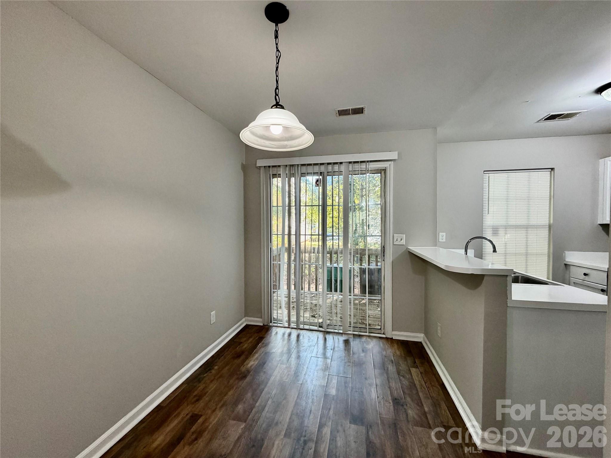 6354 Windsor Gate Lane Property Photo 6