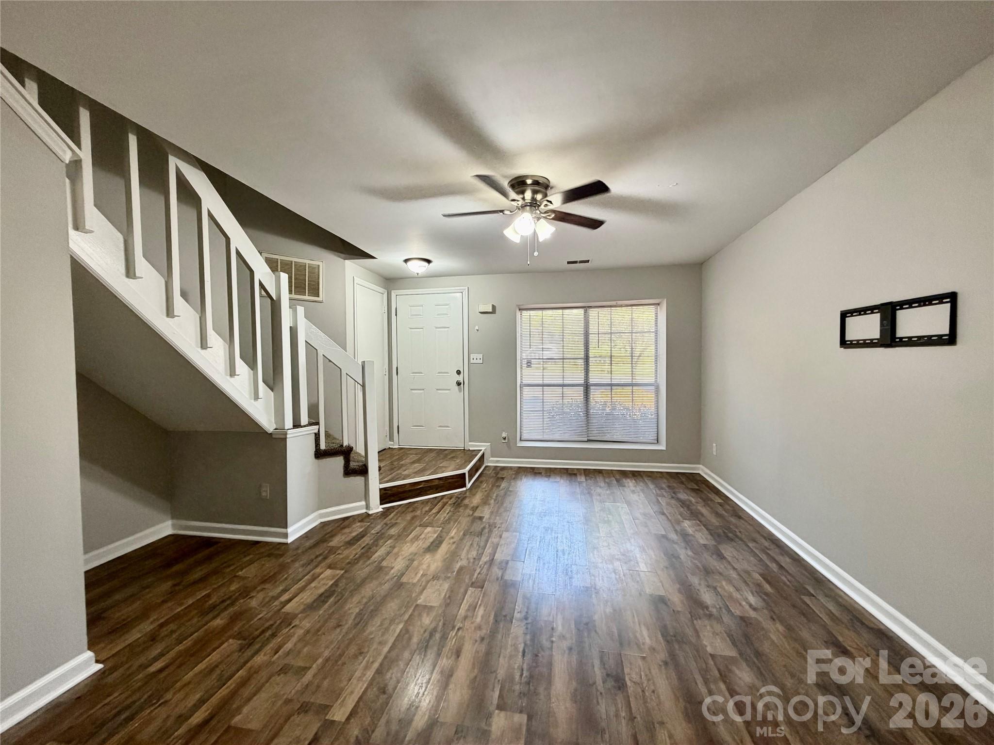 6354 Windsor Gate Lane Property Photo 12