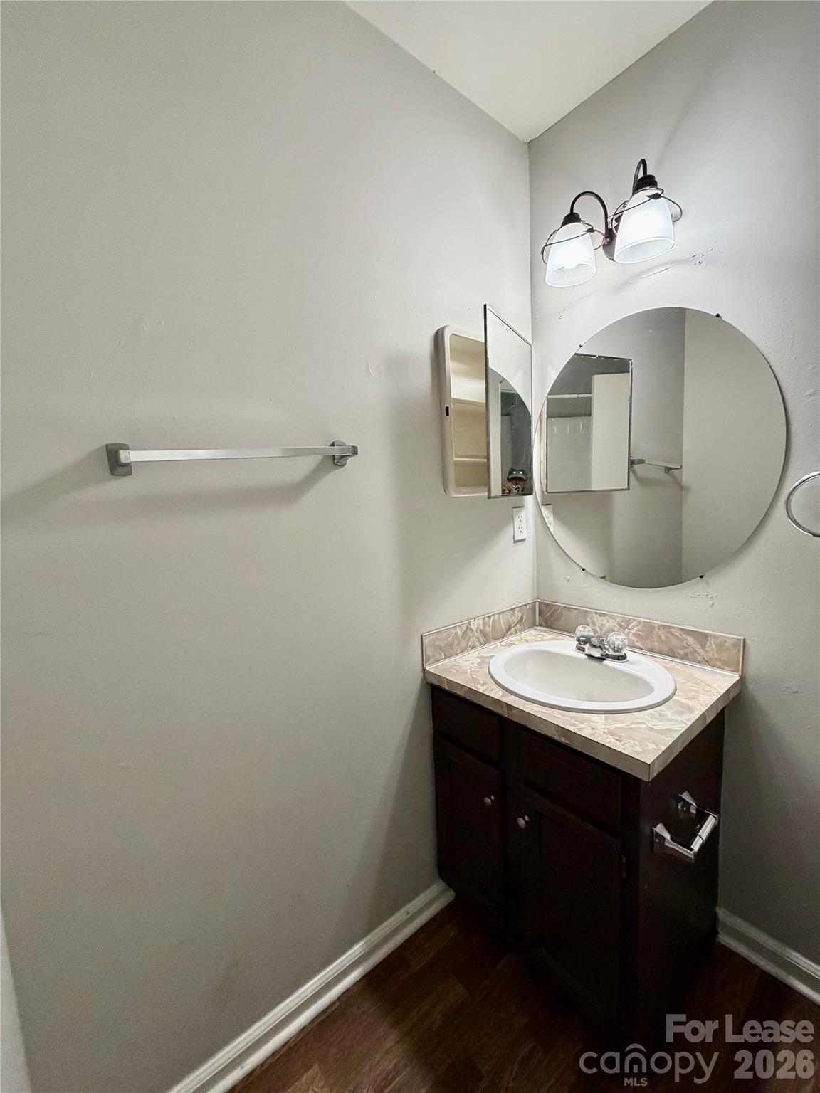 6354 Windsor Gate Lane Property Photo 17