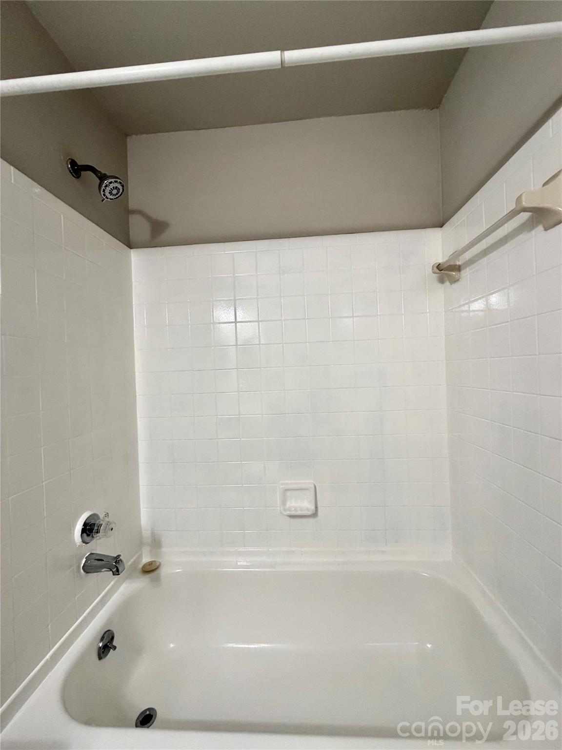 6354 Windsor Gate Lane Property Photo 18