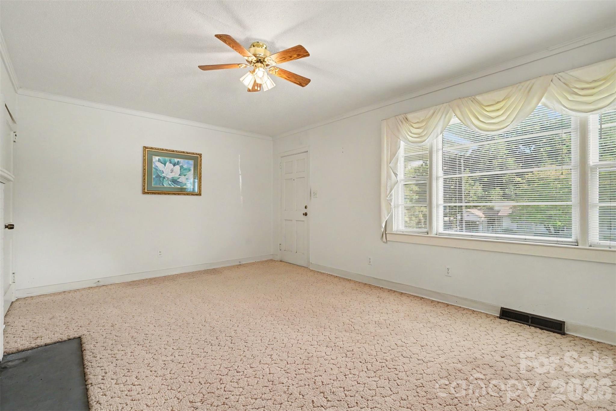 968 Hampton Grace Avenue Property Photo 6