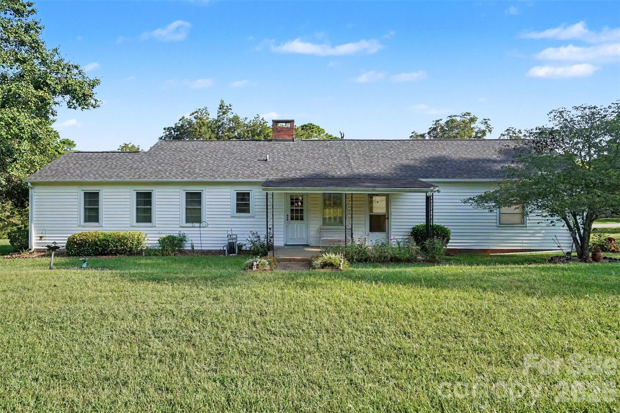 968 Hampton Grace Avenue Property Photo 24