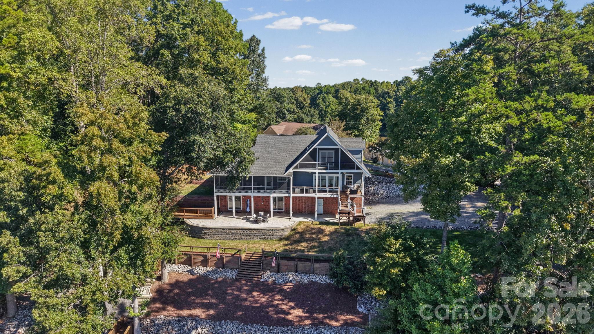 1724 Gaither Road Property Photo 1