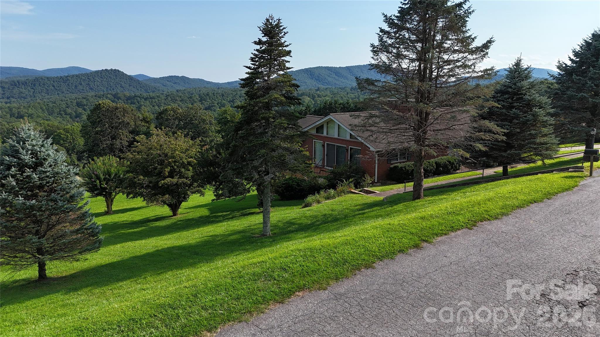 93 Orchard Hill Property Photo 11