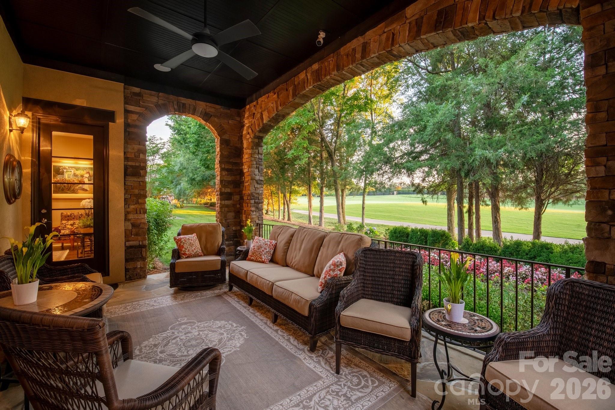 8718 Thornbury Place Property Photo 3
