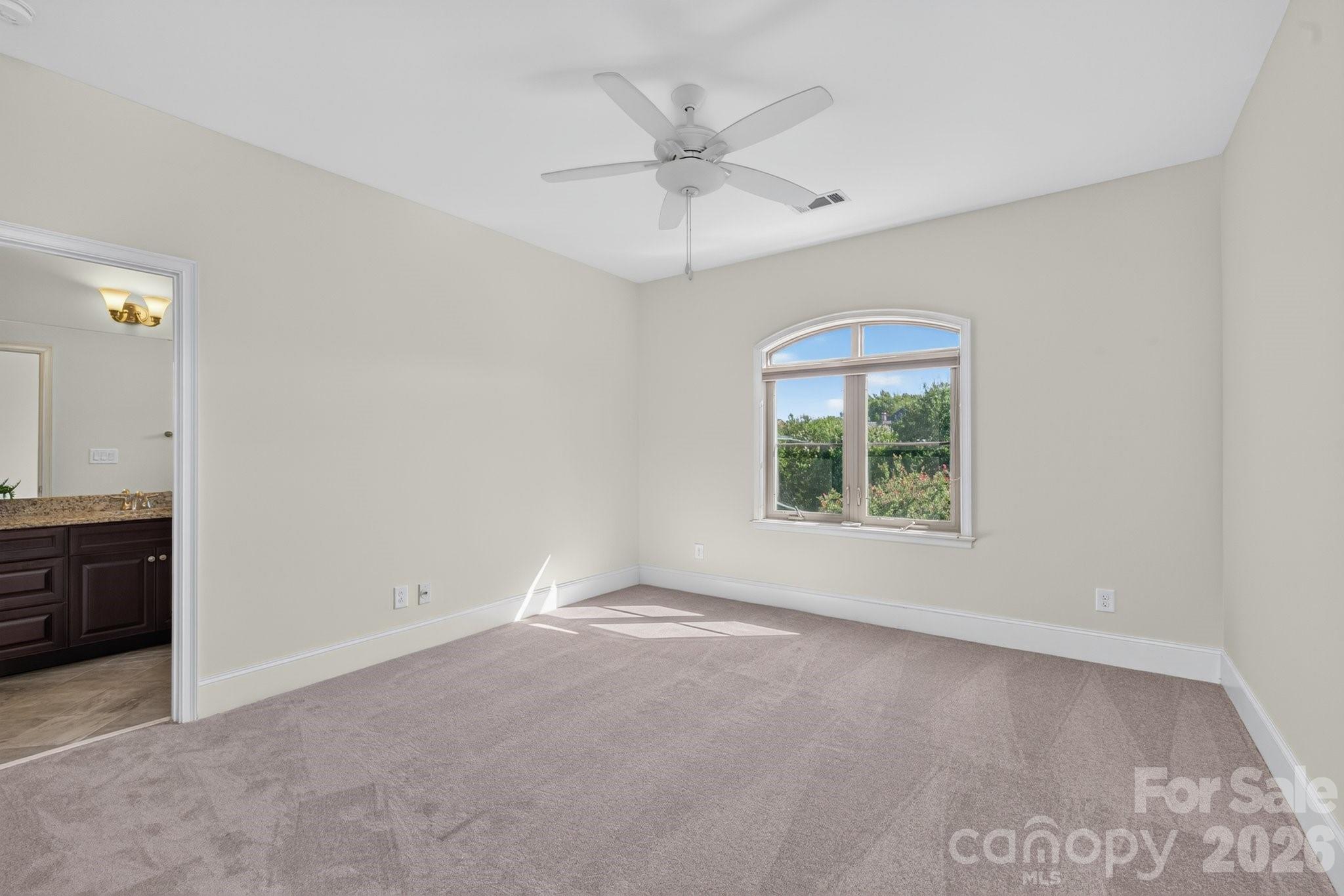 8718 Thornbury Place Property Photo 39