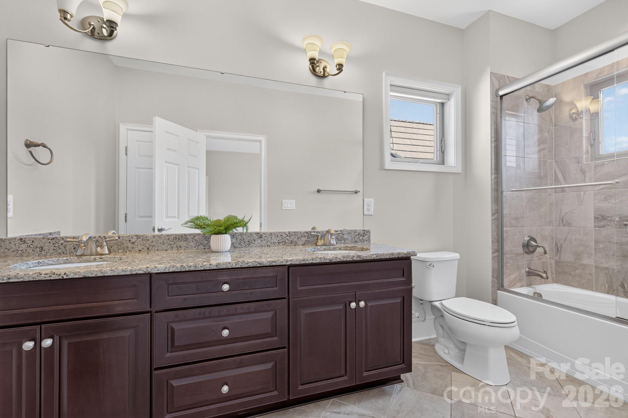 8718 Thornbury Place Property Photo 40