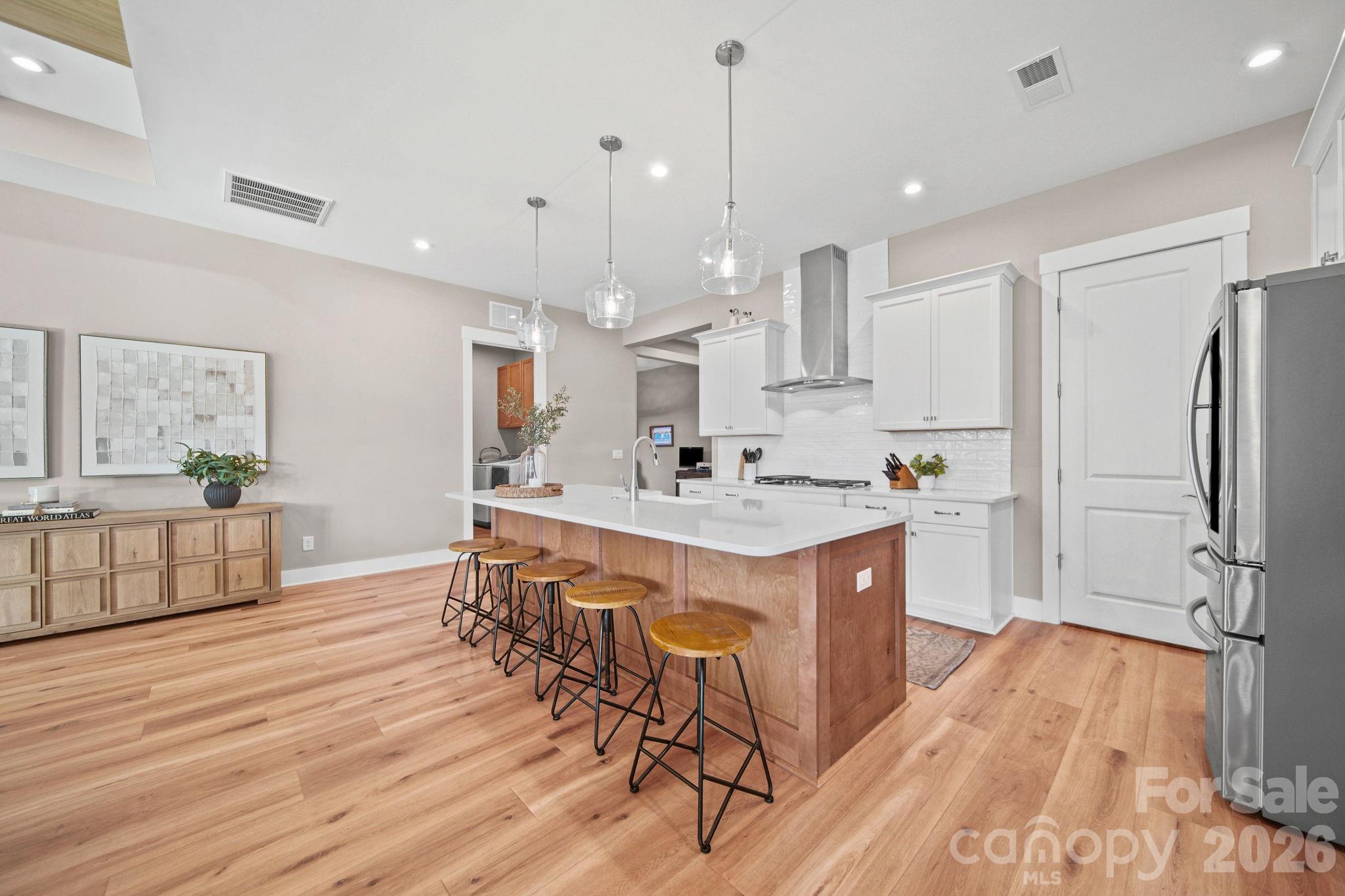 4007 Brush Creek Property Photo 5