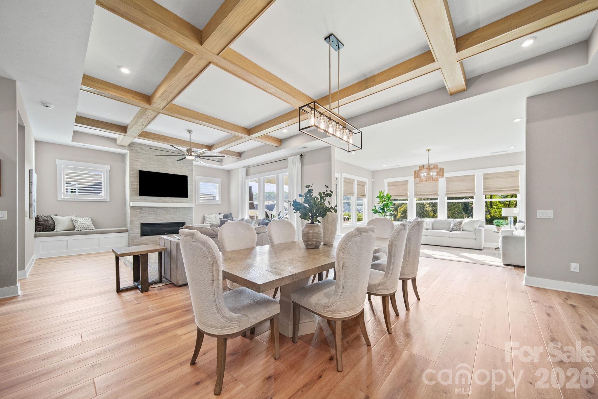 4007 Brush Creek Property Photo 8