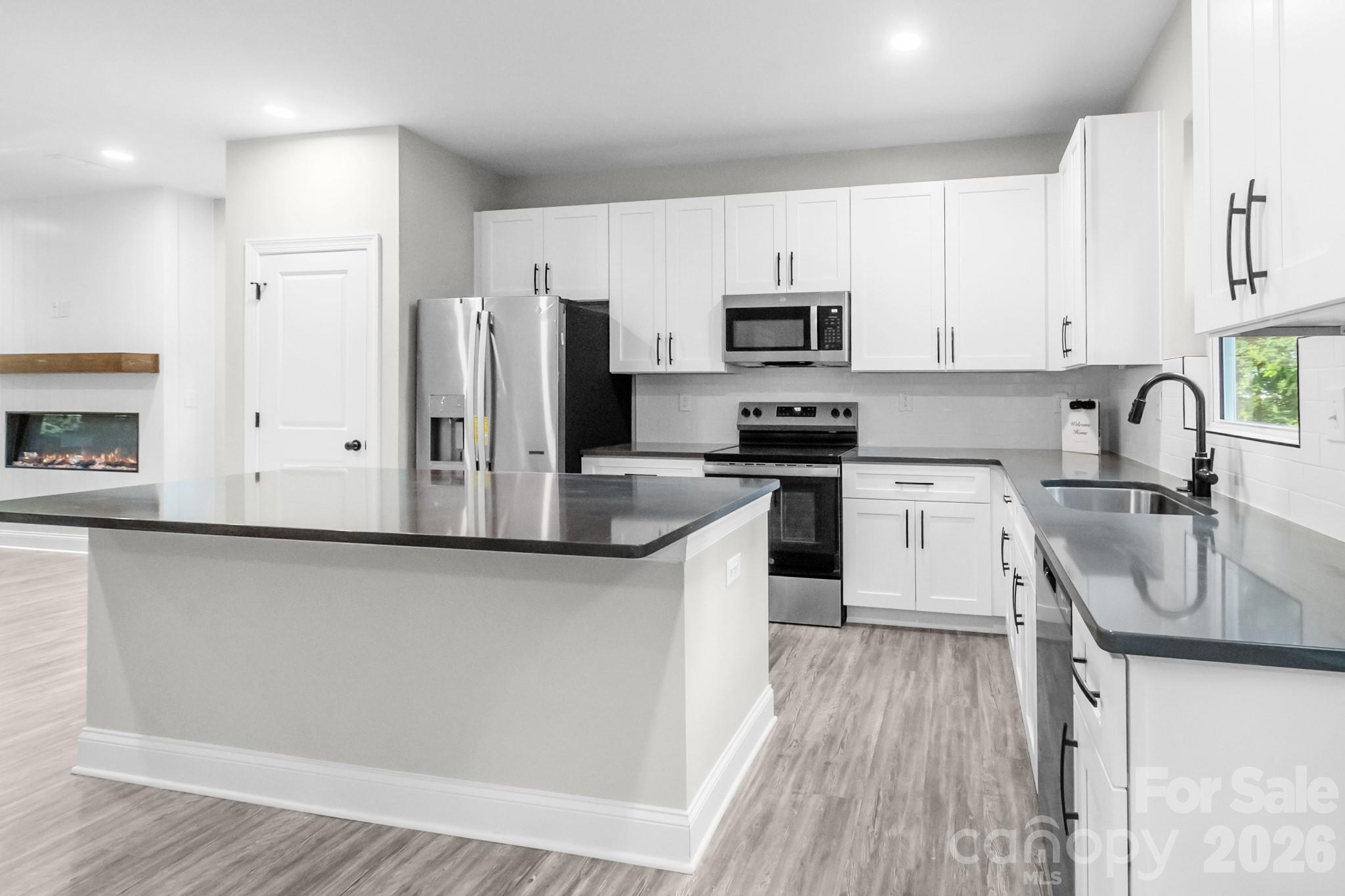 420 Killian Avenue Property Photo 13