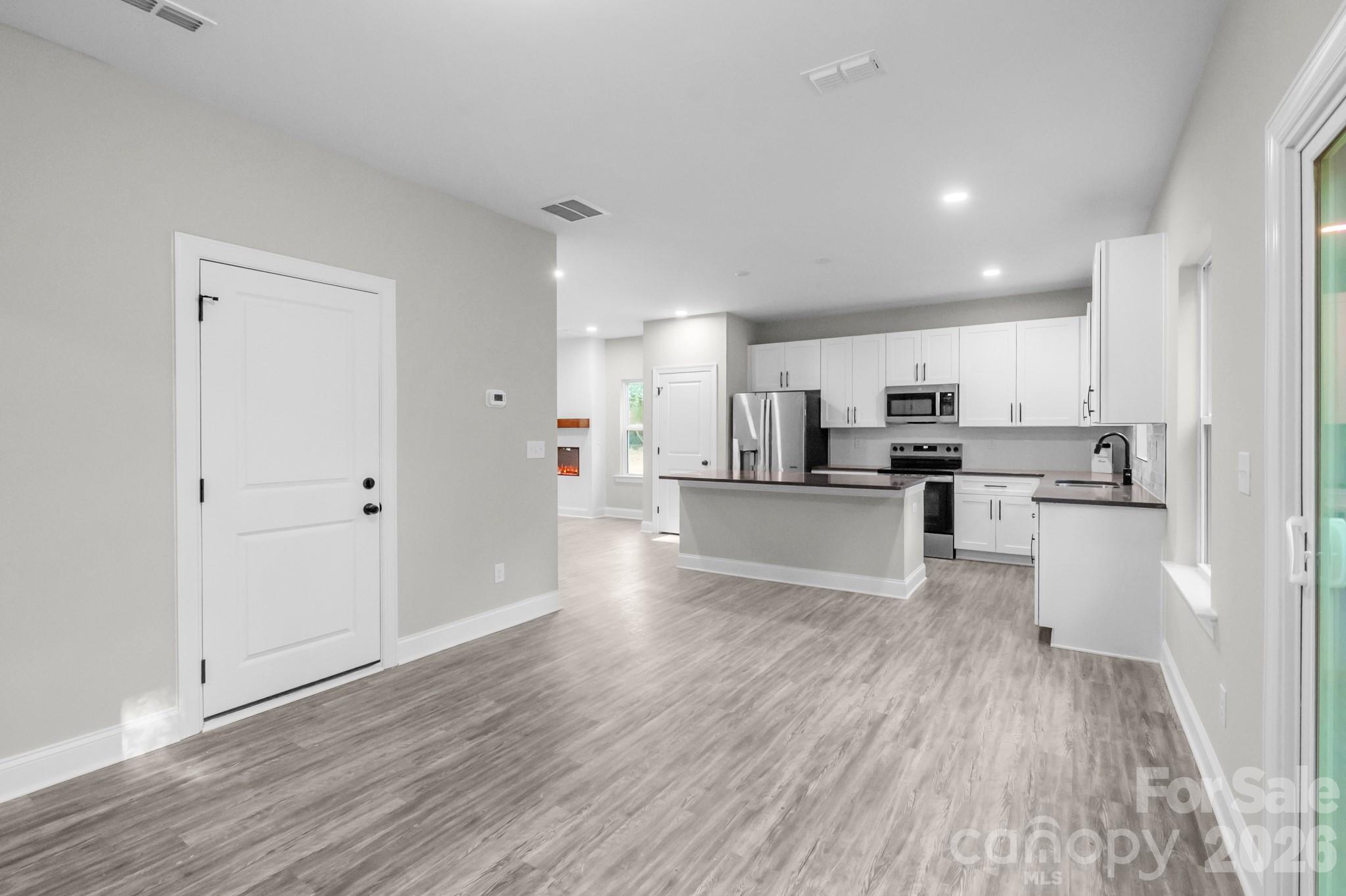 420 Killian Avenue Property Photo 16