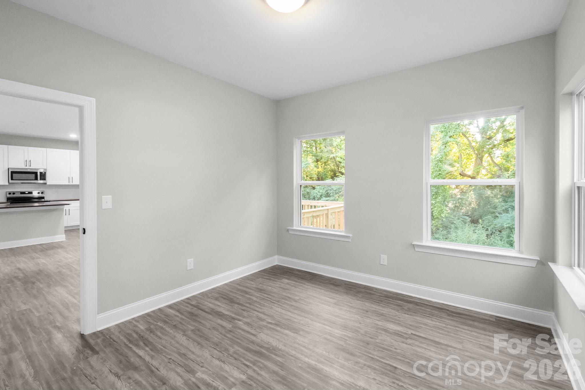 420 Killian Avenue Property Photo 20