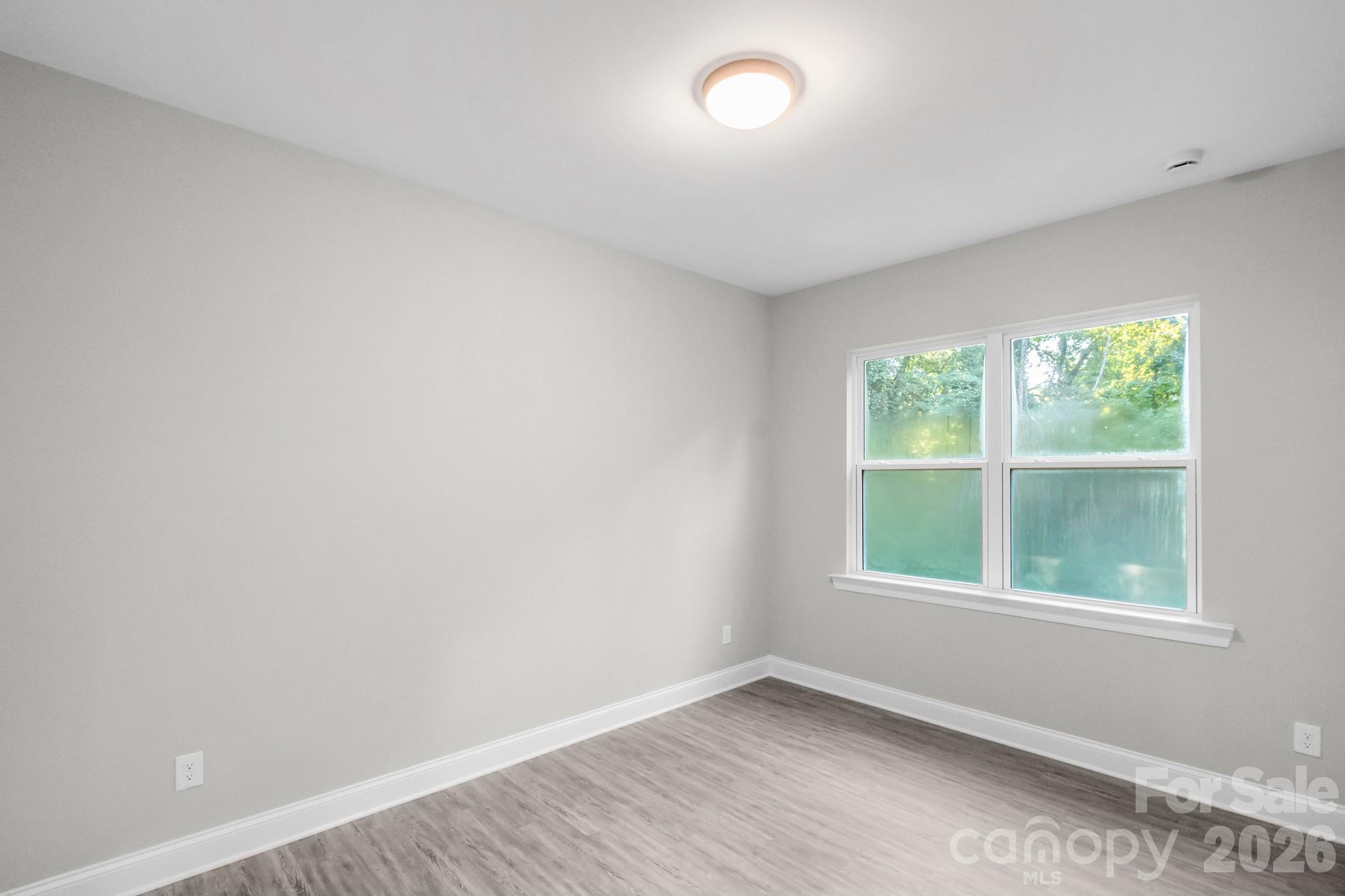 420 Killian Avenue Property Photo 29