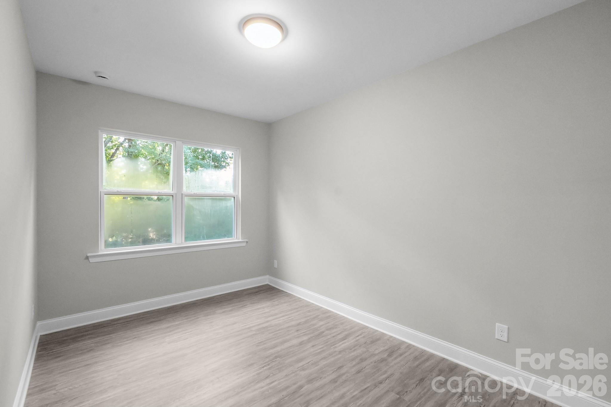 420 Killian Avenue Property Photo 31