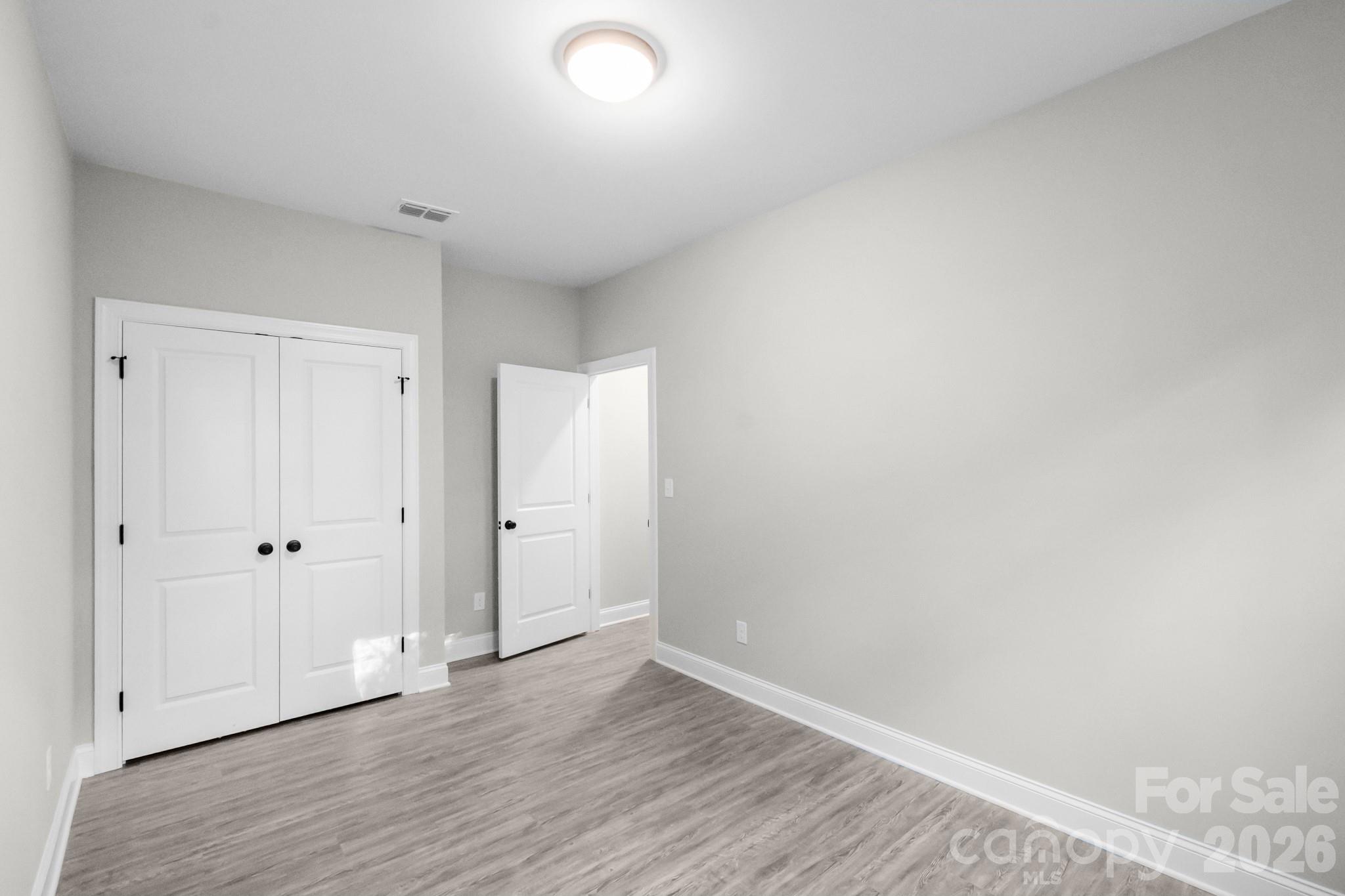420 Killian Avenue Property Photo 32
