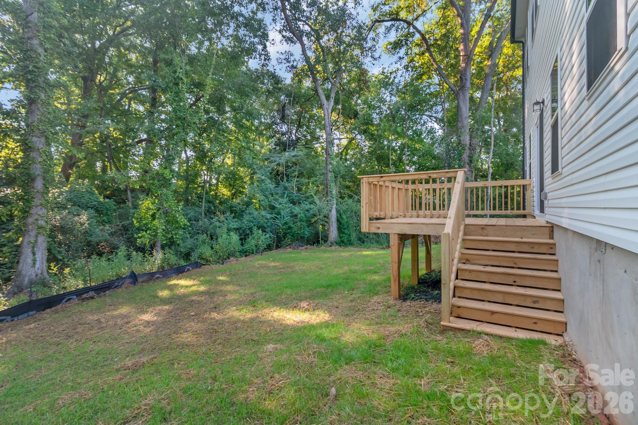420 Killian Avenue Property Photo 36