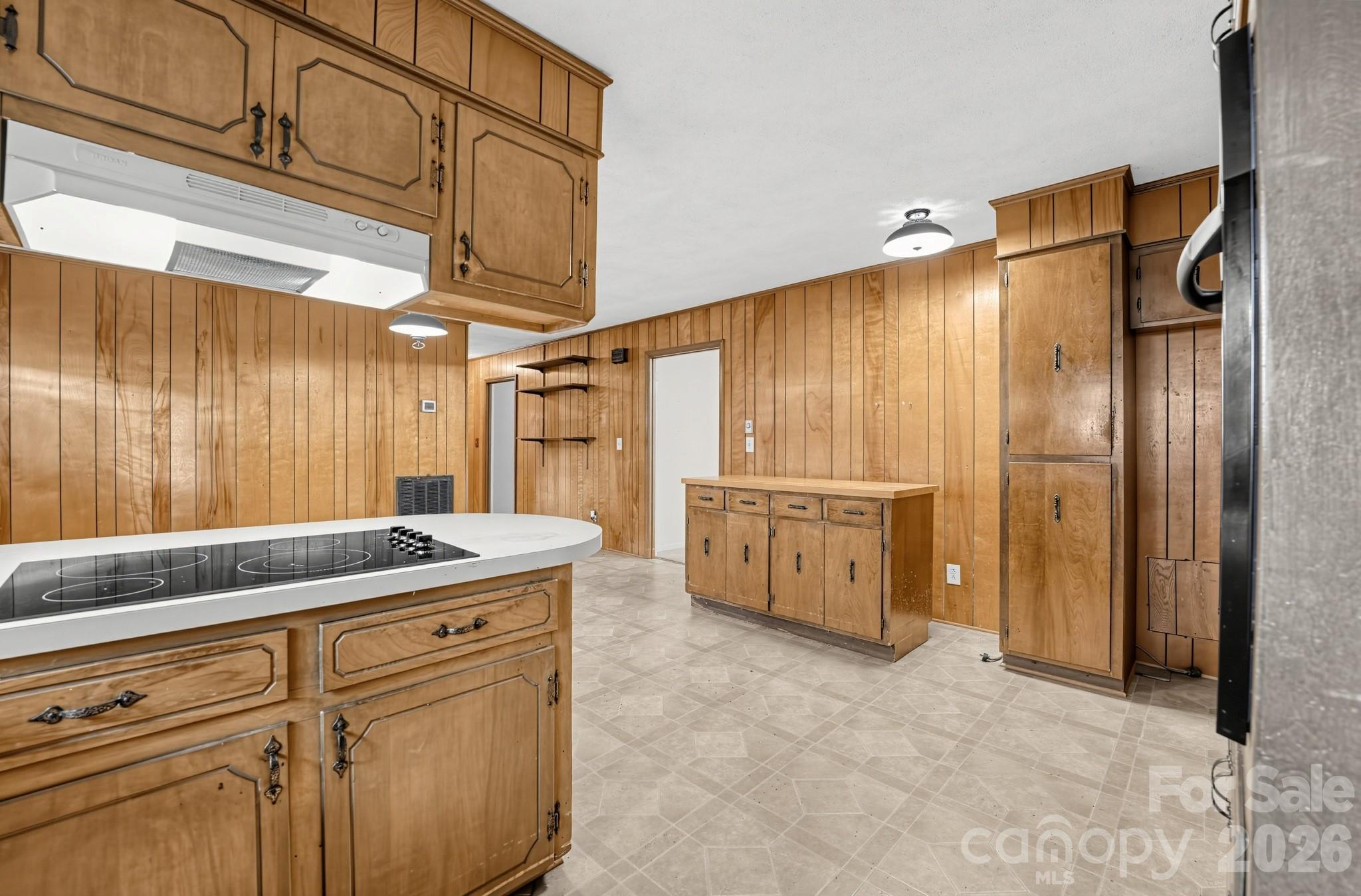 204 Redding Road Property Photo 14
