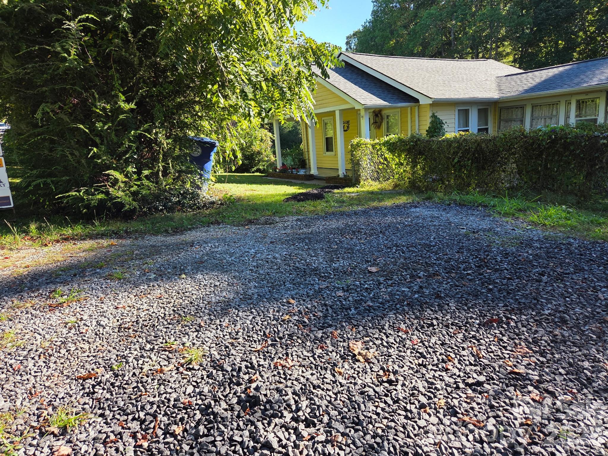 408 Mccoy Cove Road Property Photo 3