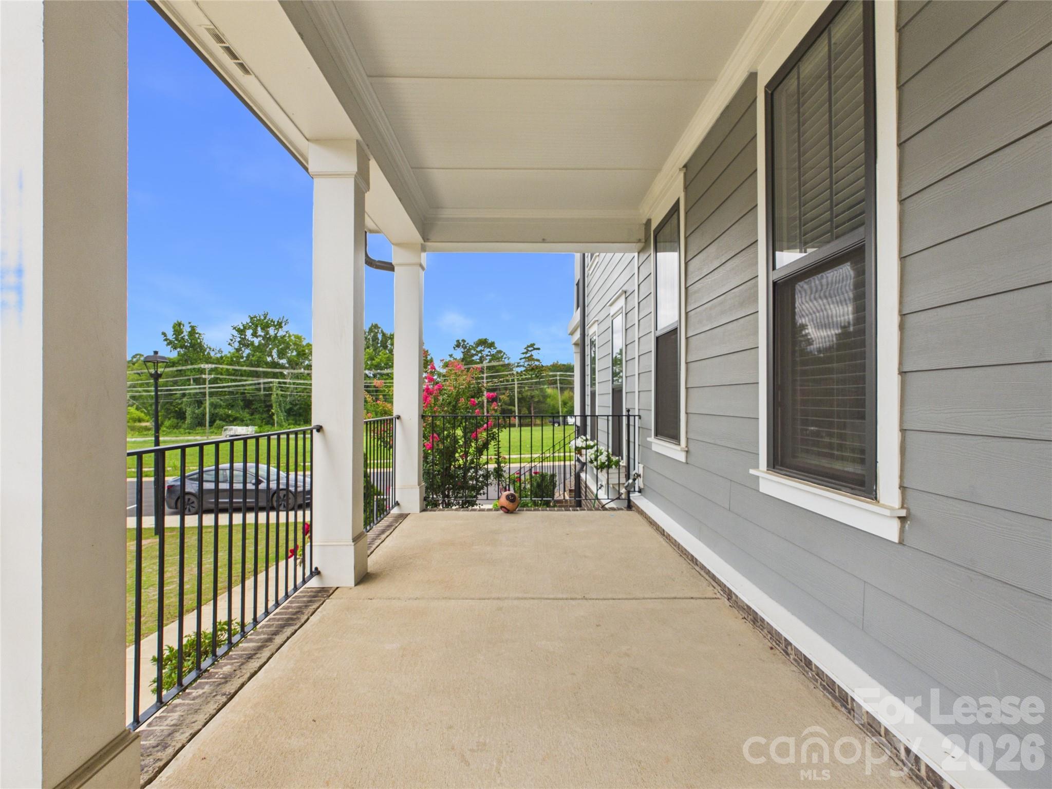 10163 Meeting House Drive Property Photo 3