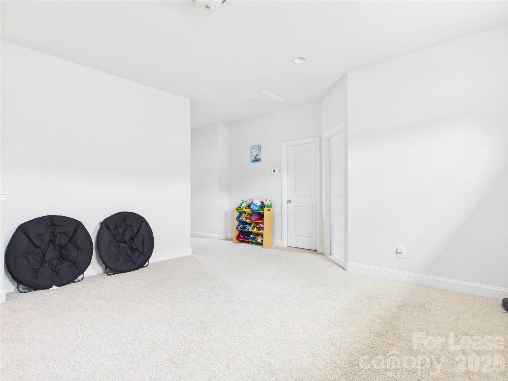 10163 Meeting House Drive Property Photo 17