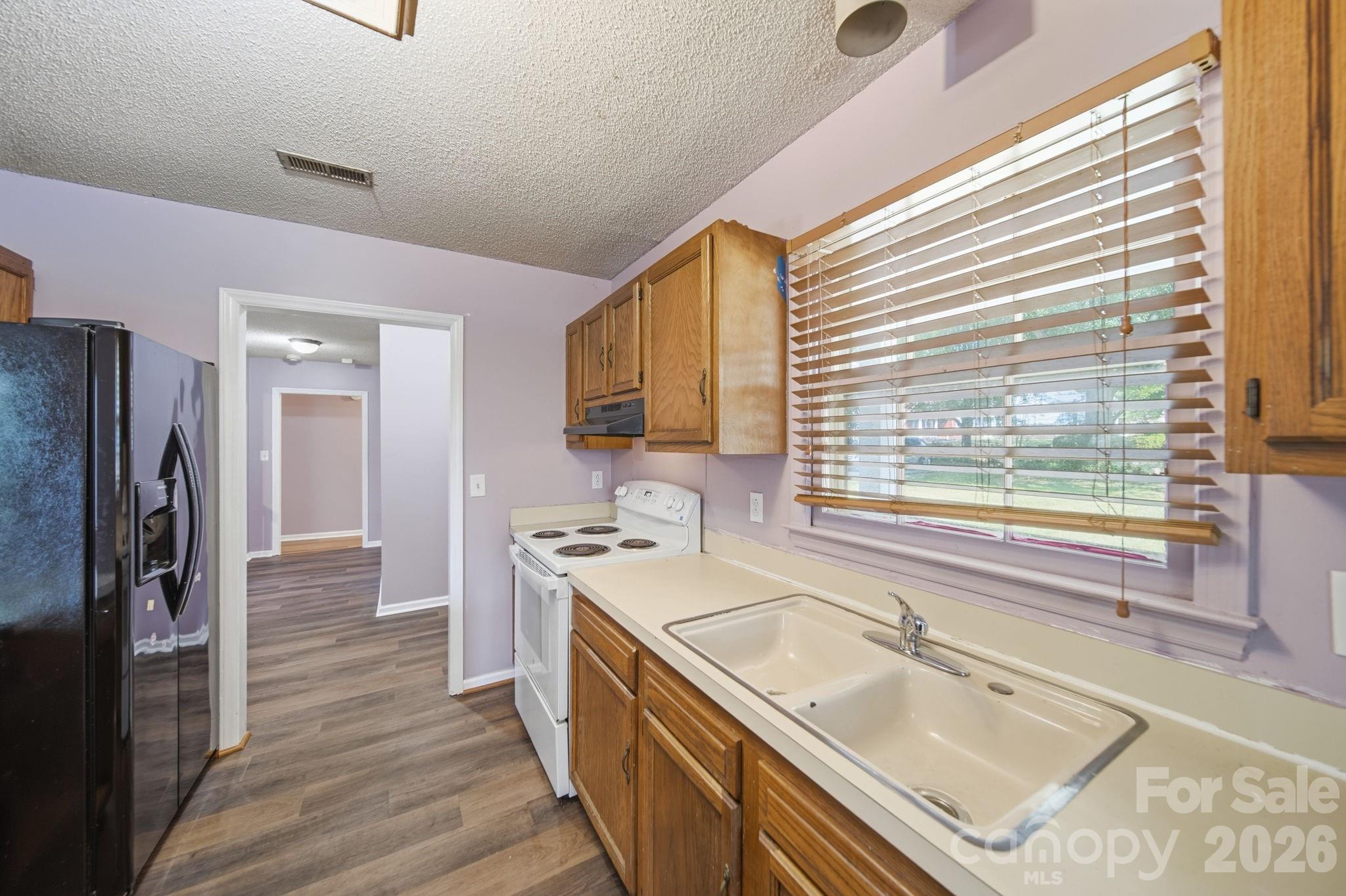 4301 Claybury Court Property Photo 7