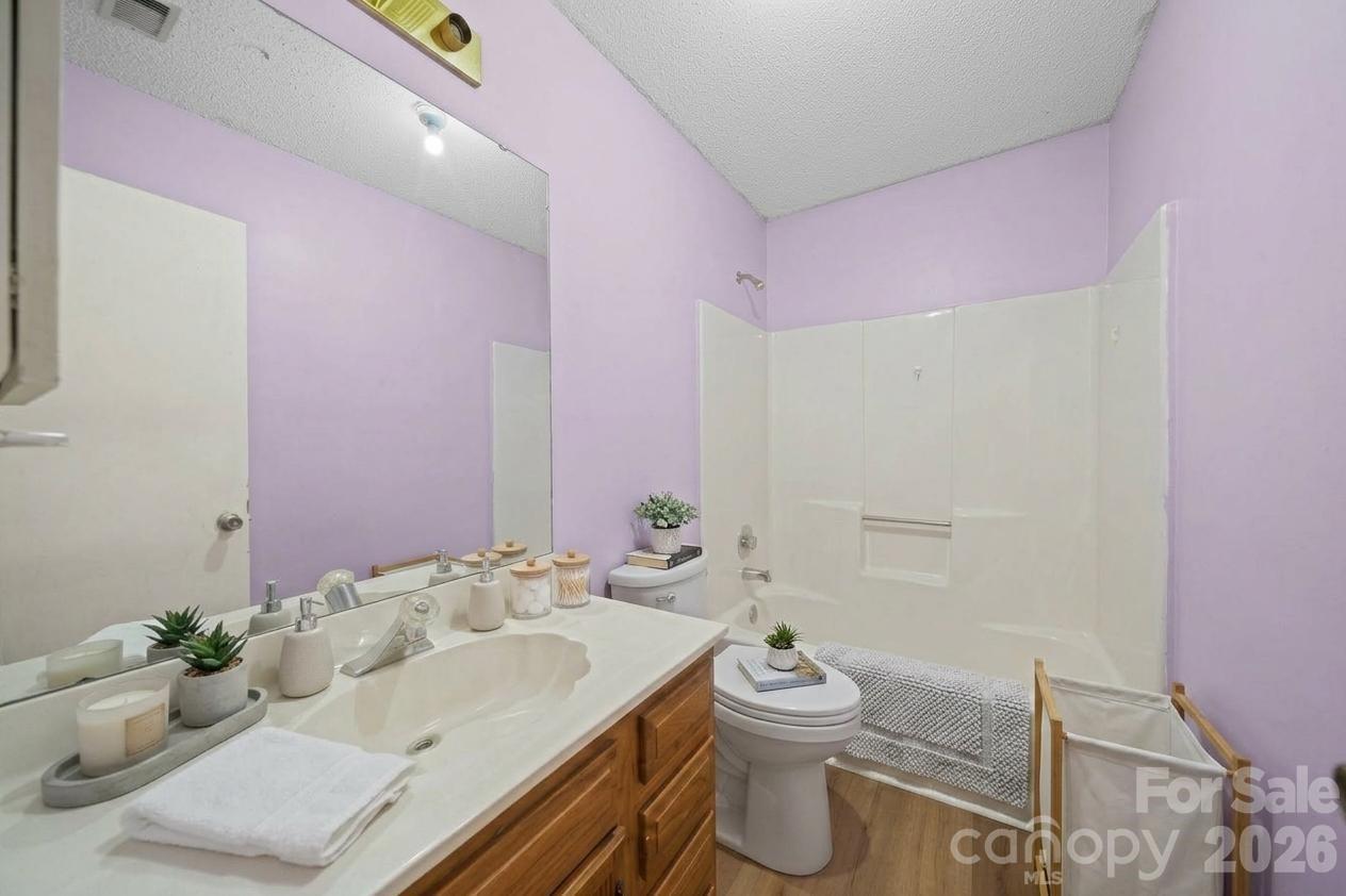 4301 Claybury Court Property Photo 28