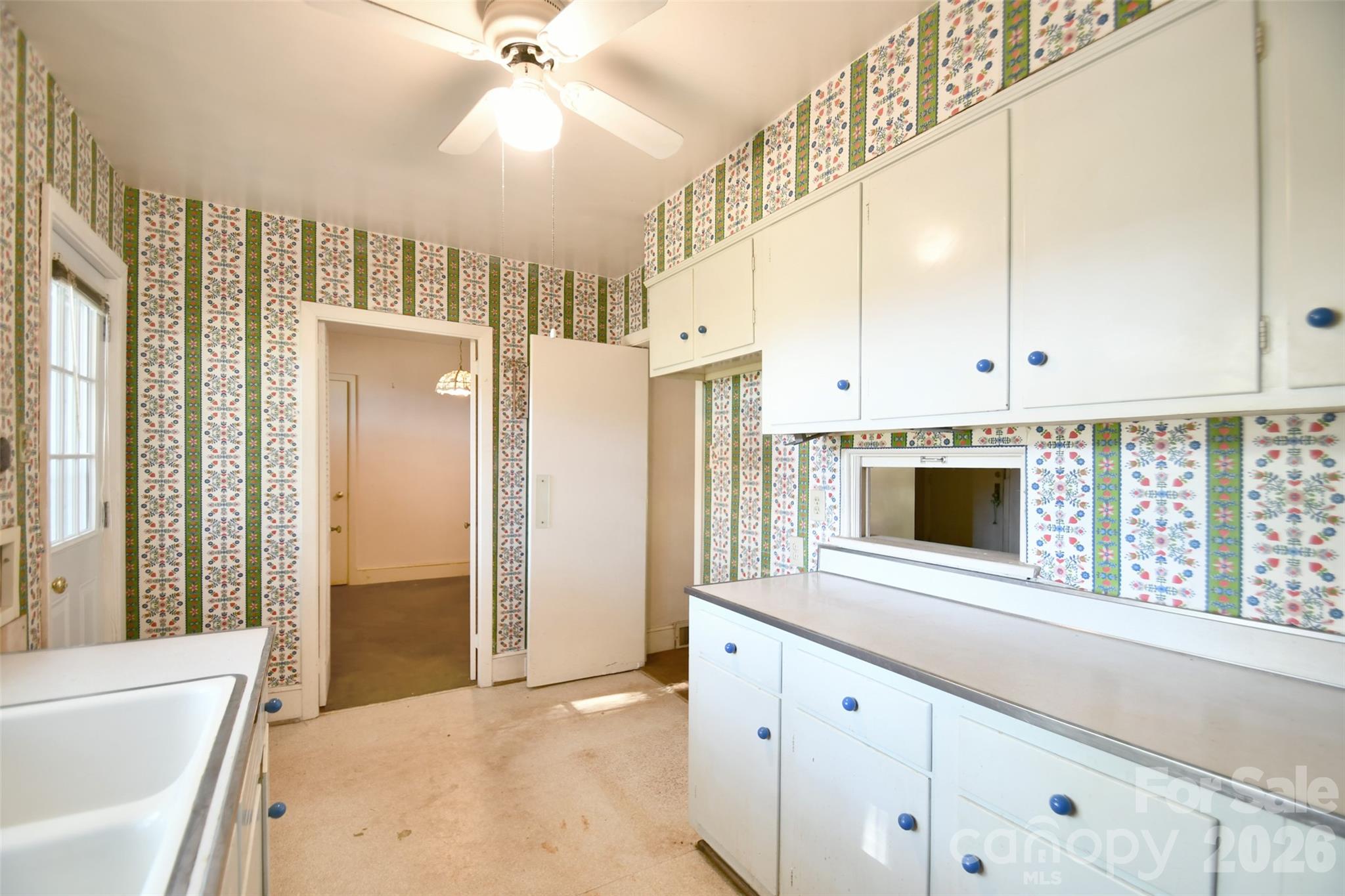 4547 Woodlark Lane Property Photo 4