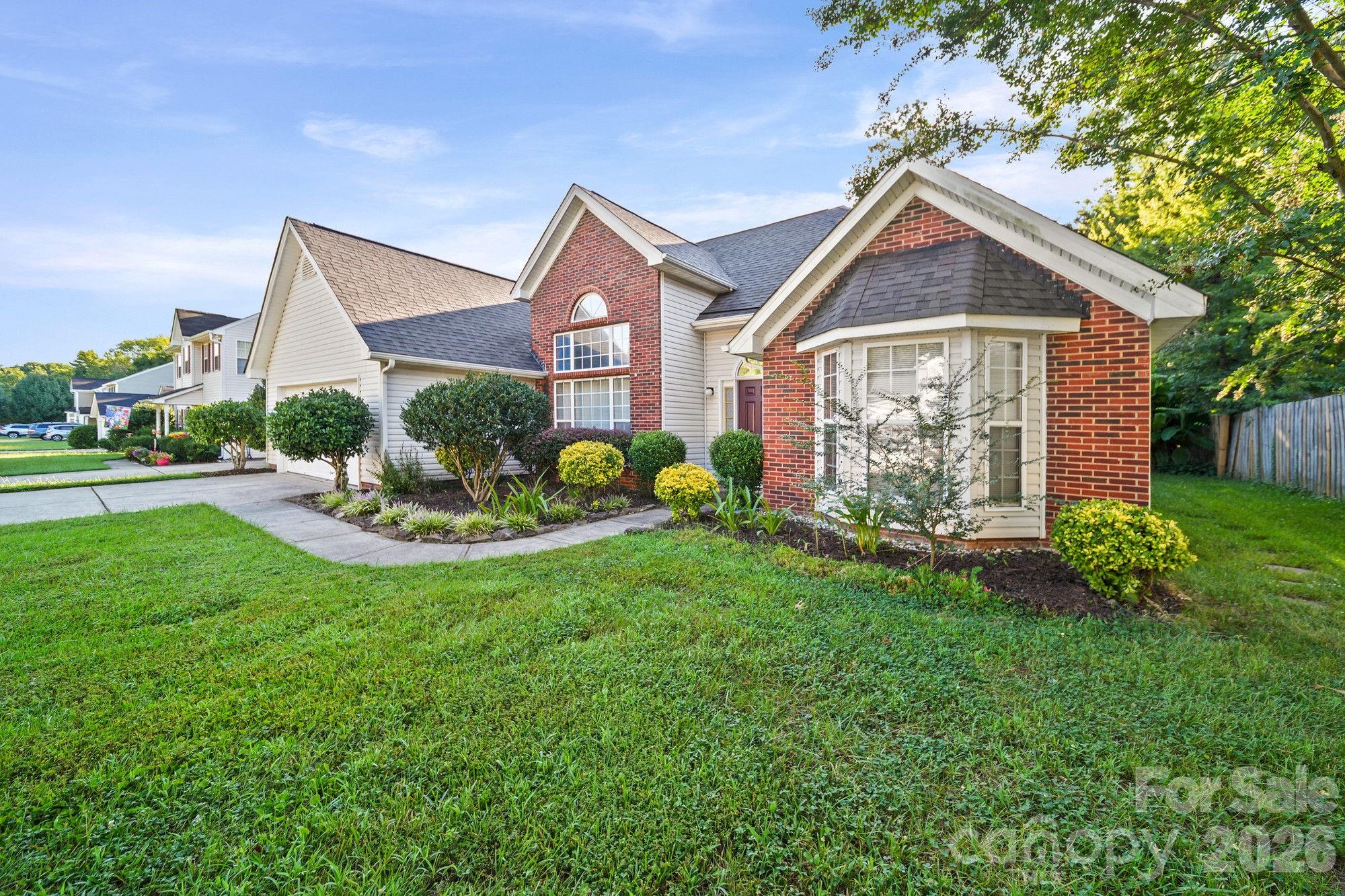6414 Goldenblush Circle Property Photo 3