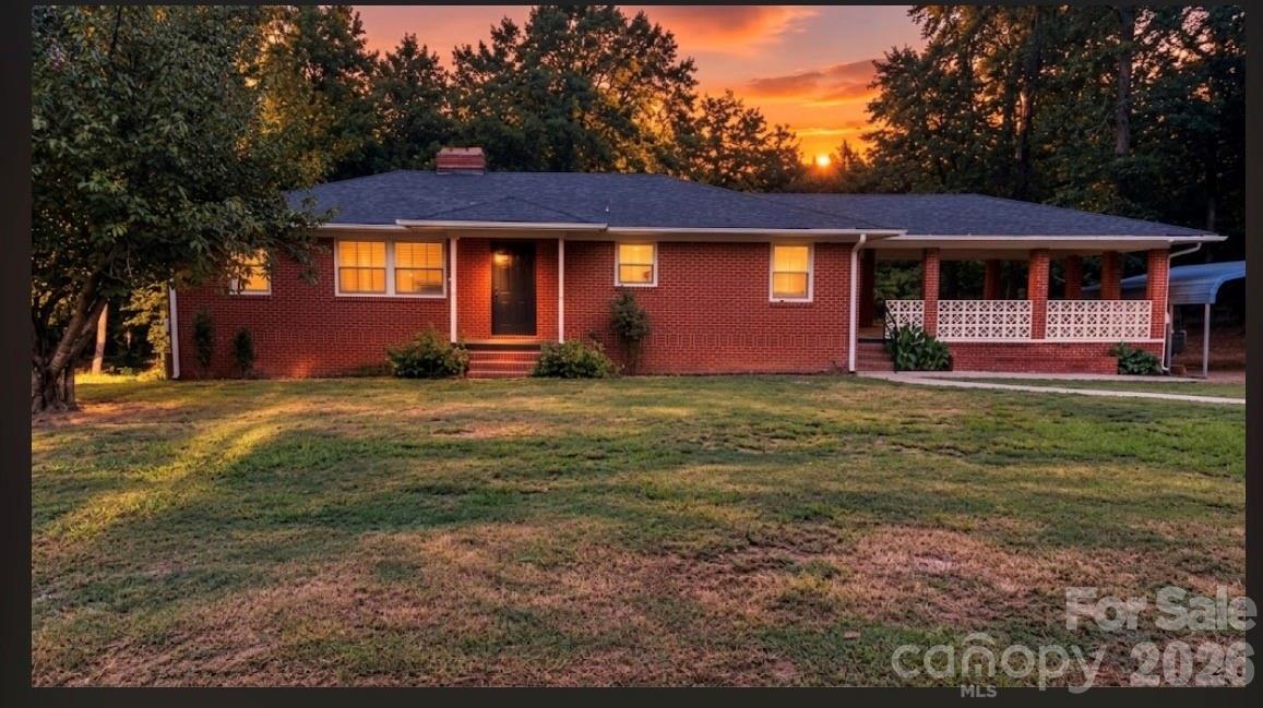 25694 Dunlap Road Property Photo 1