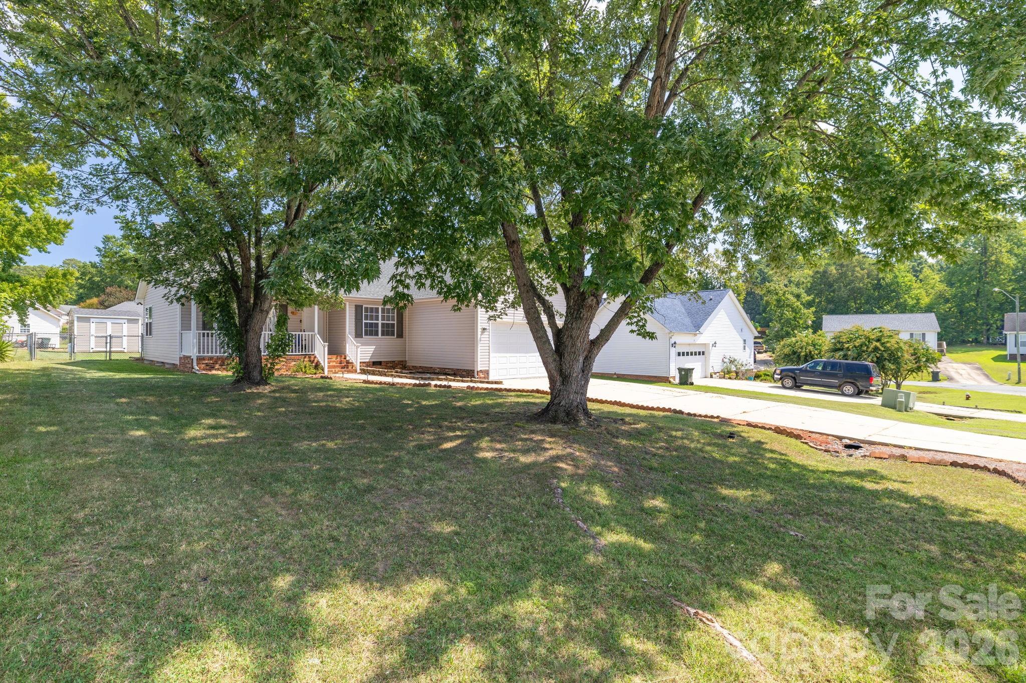 21 Oak Meadow Lane Property Photo 4