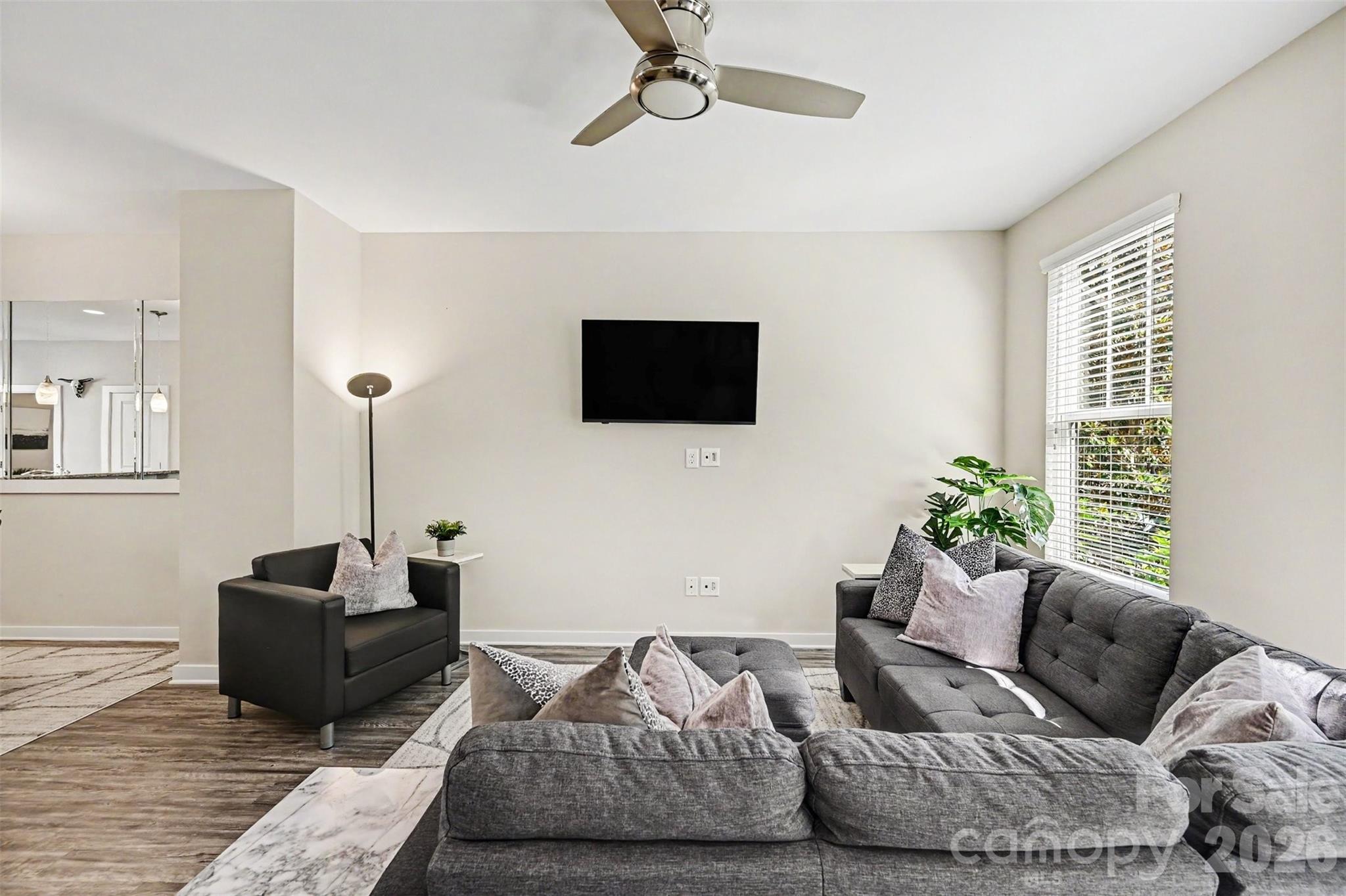 129 Capital Avenue C Property Photo 7