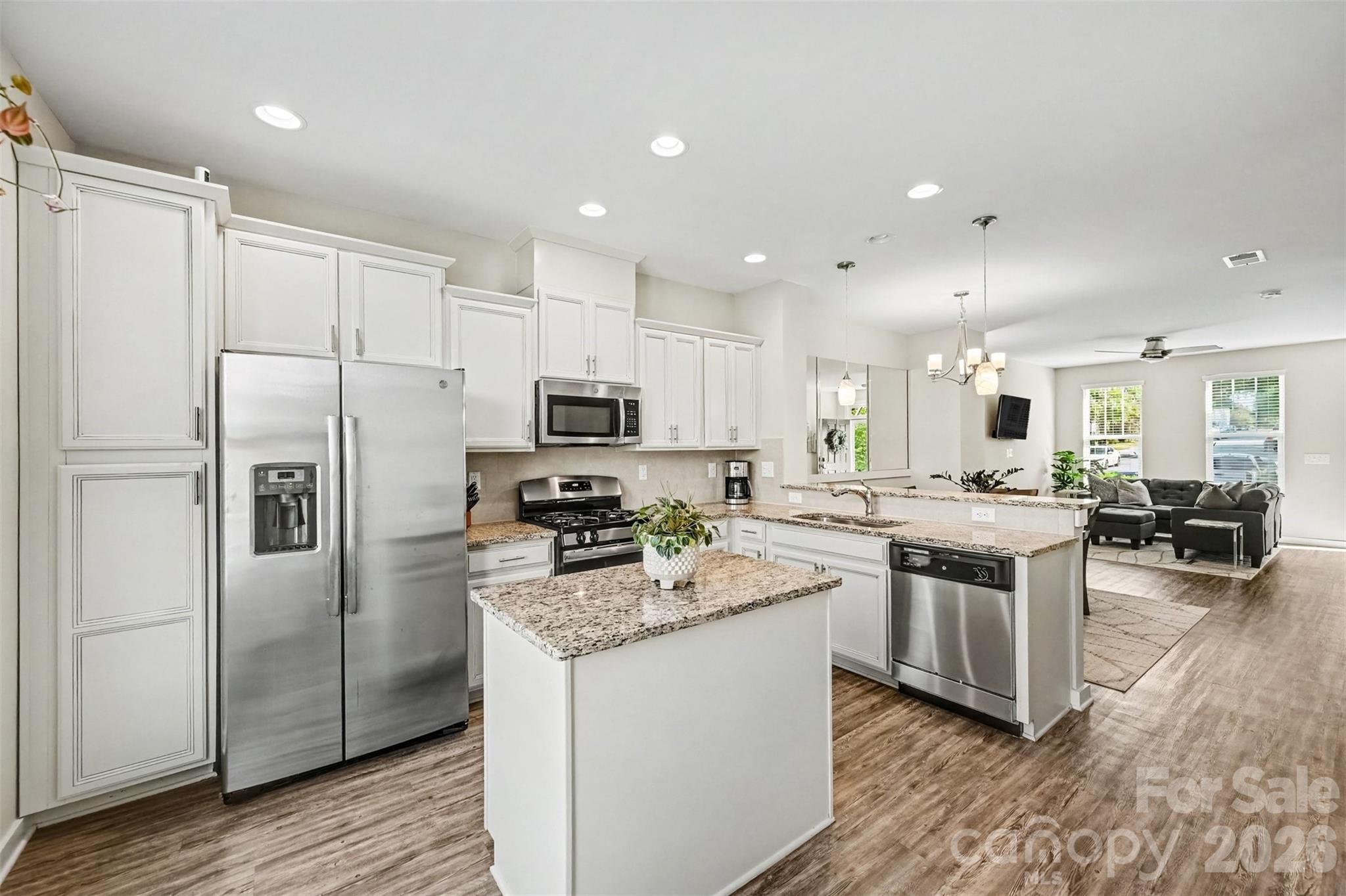 129 Capital Avenue C Property Photo 10