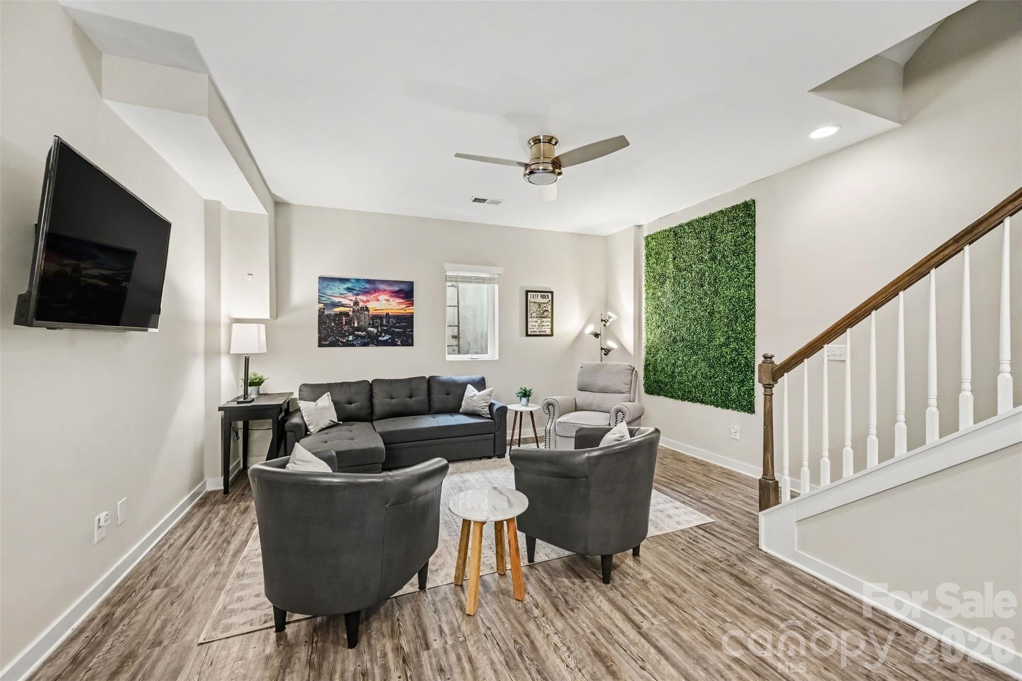 129 Capital Avenue C Property Photo 14