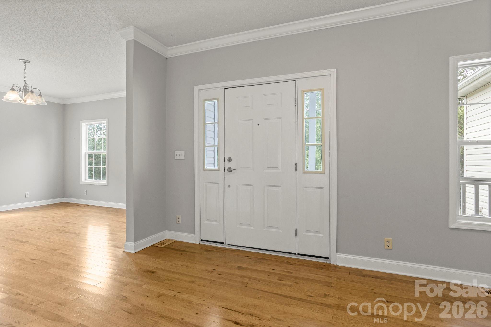 97 Meadowview Drive Property Photo 6