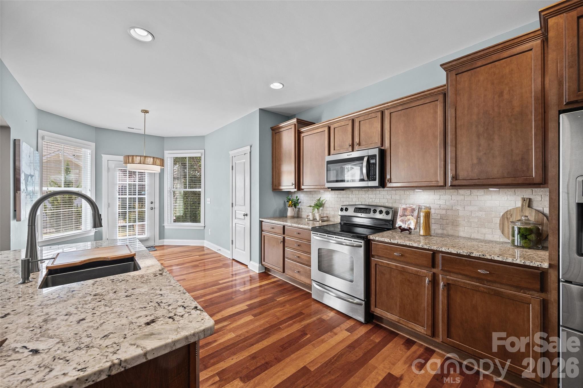 8029 Whitehawk Hill Road Property Photo 11
