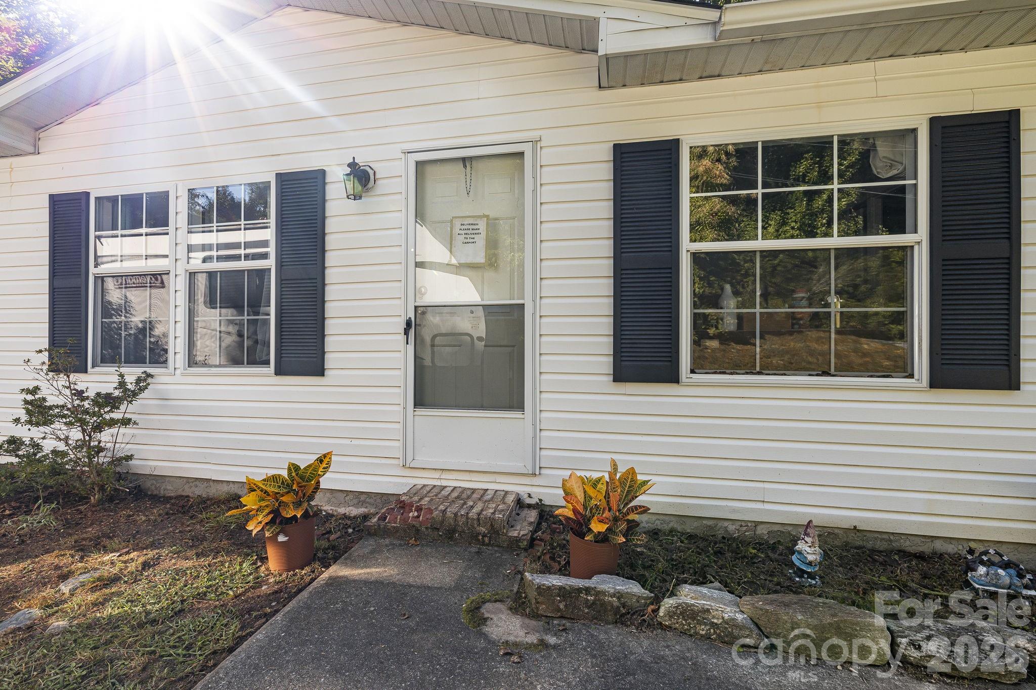 96 Fallswood Court