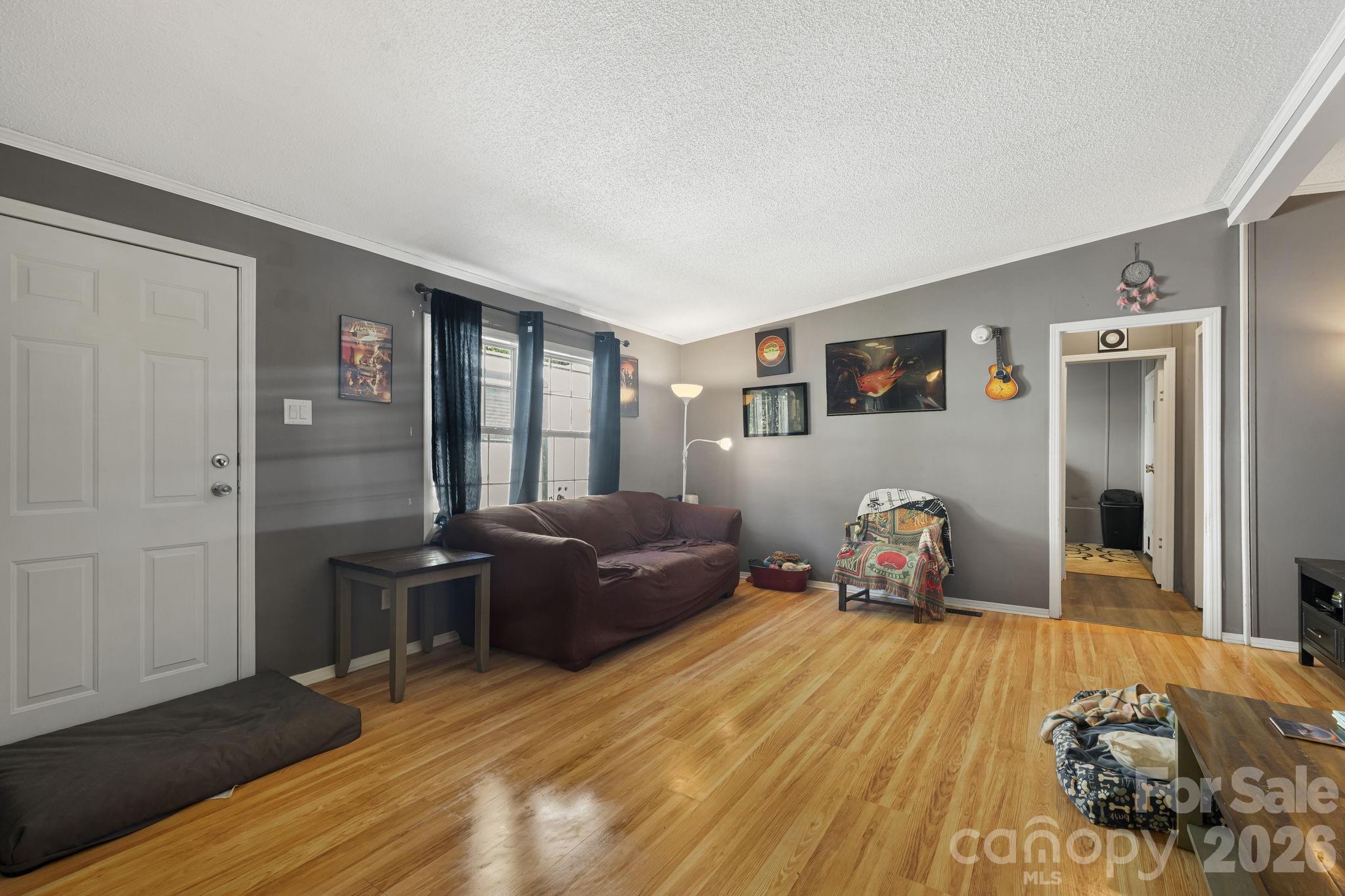 96 Fallswood Court Property Photo 6