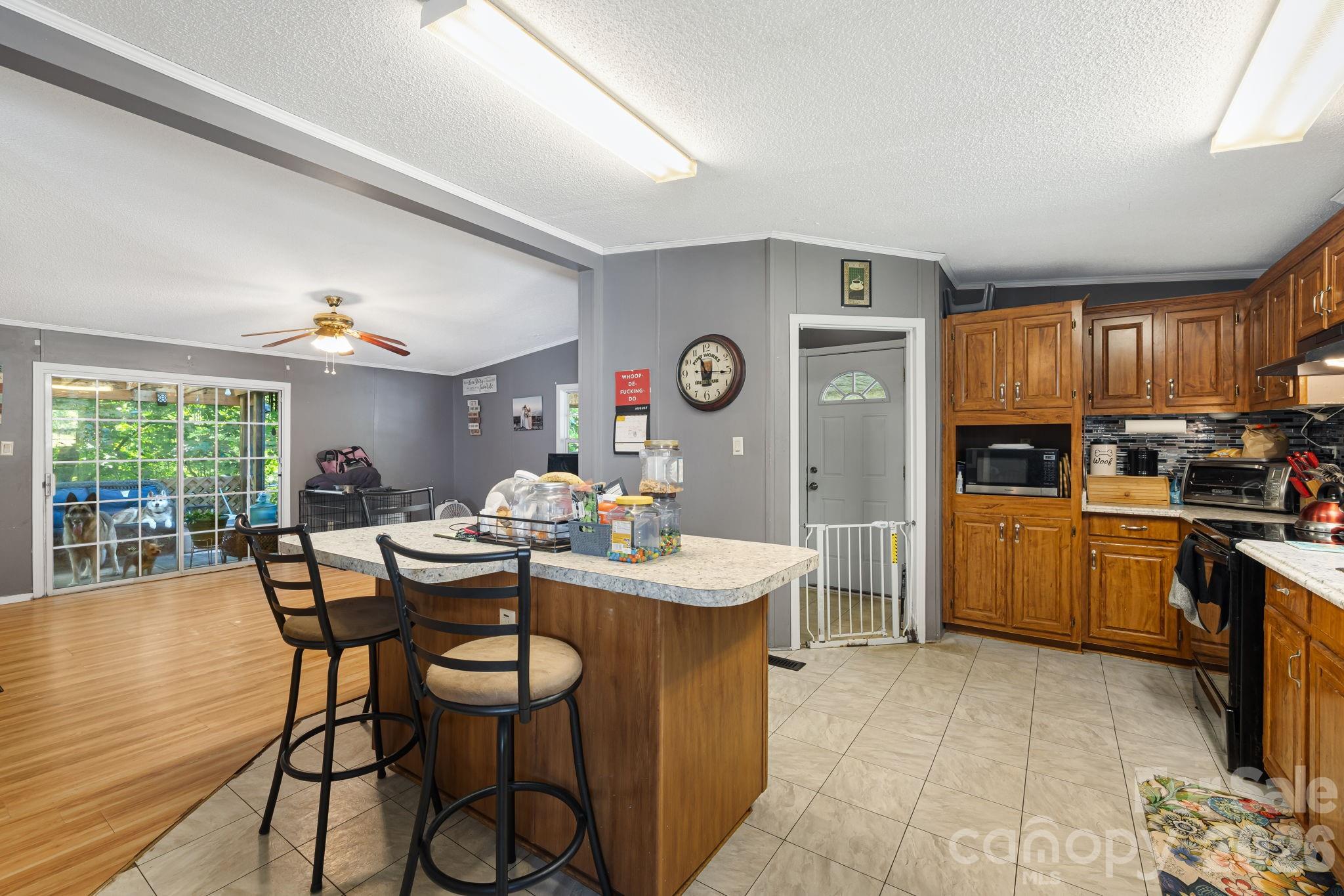 96 Fallswood Court Property Photo 14