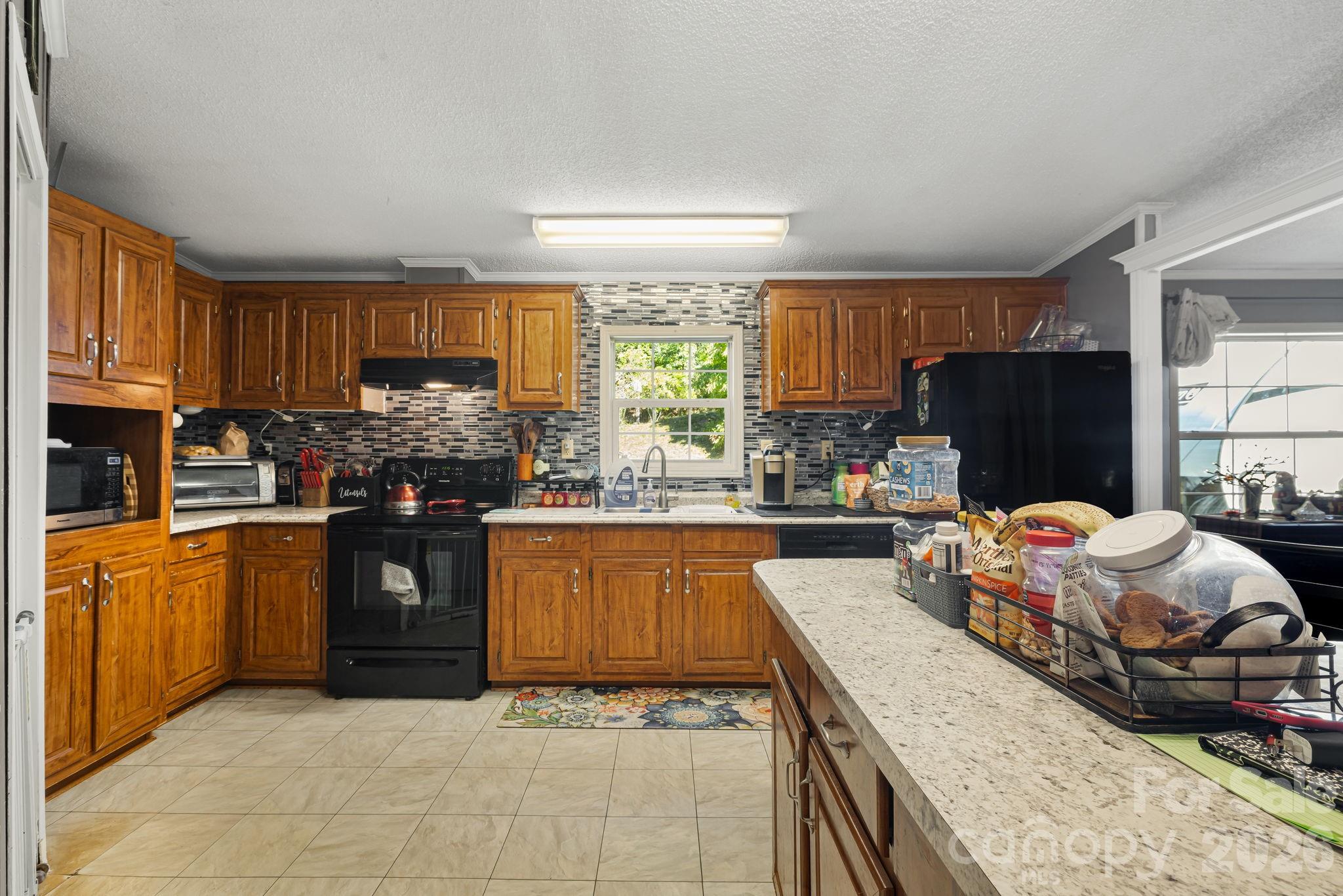 96 Fallswood Court Property Photo 18