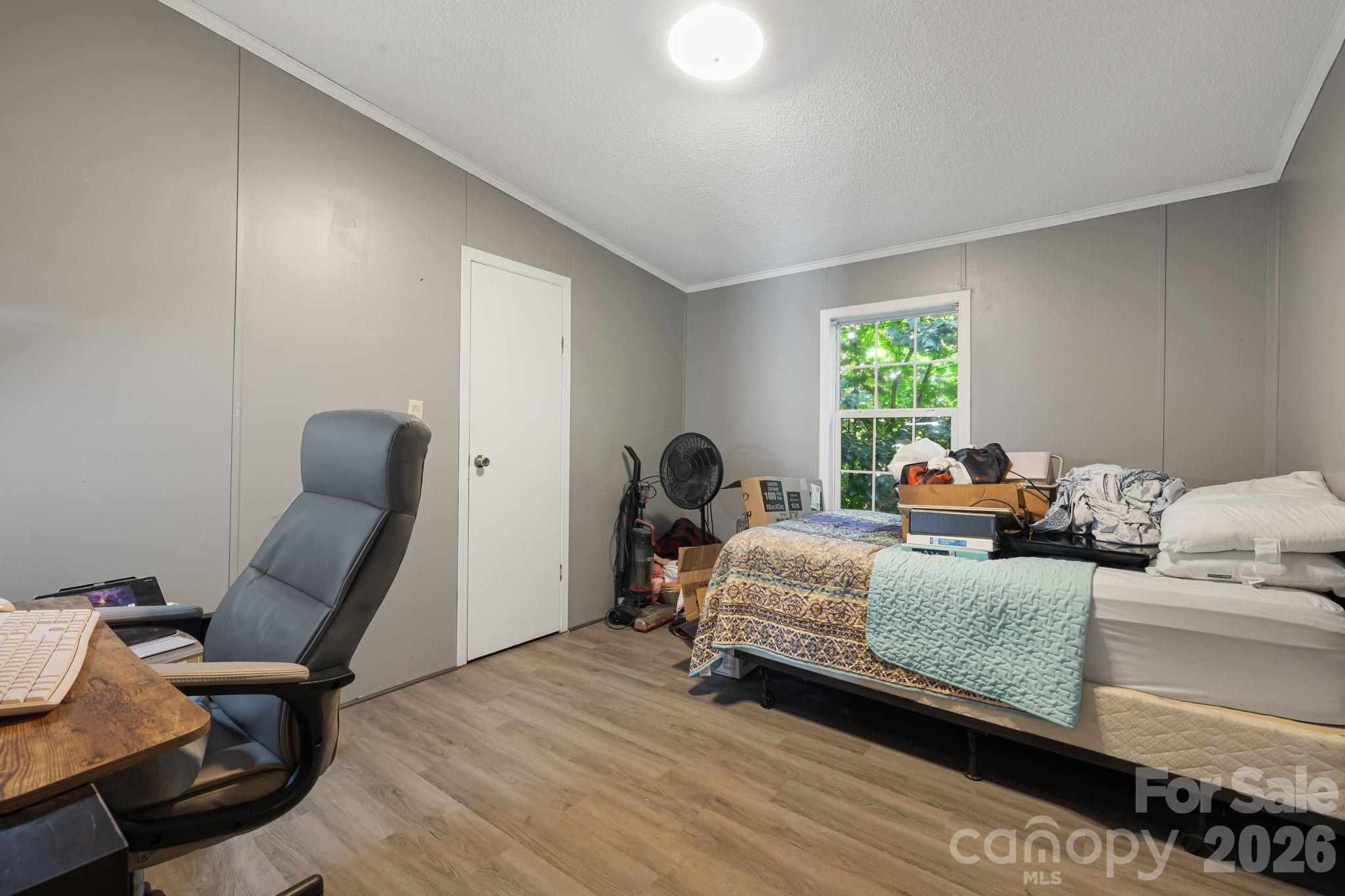 96 Fallswood Court Property Photo 32